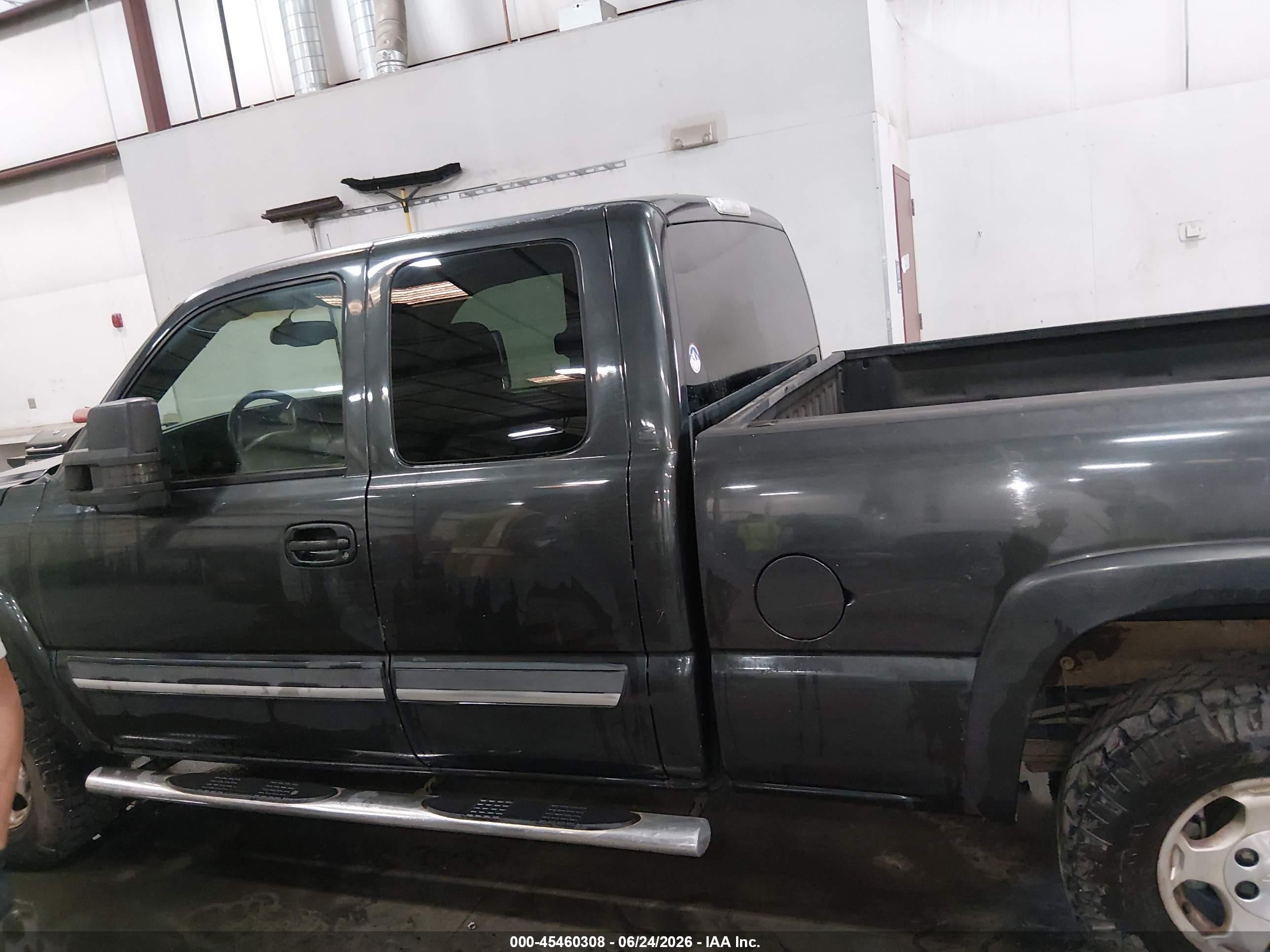 2003 Chevrolet Silverado 1500 Ls Black vin: 2GCEK19T431194916