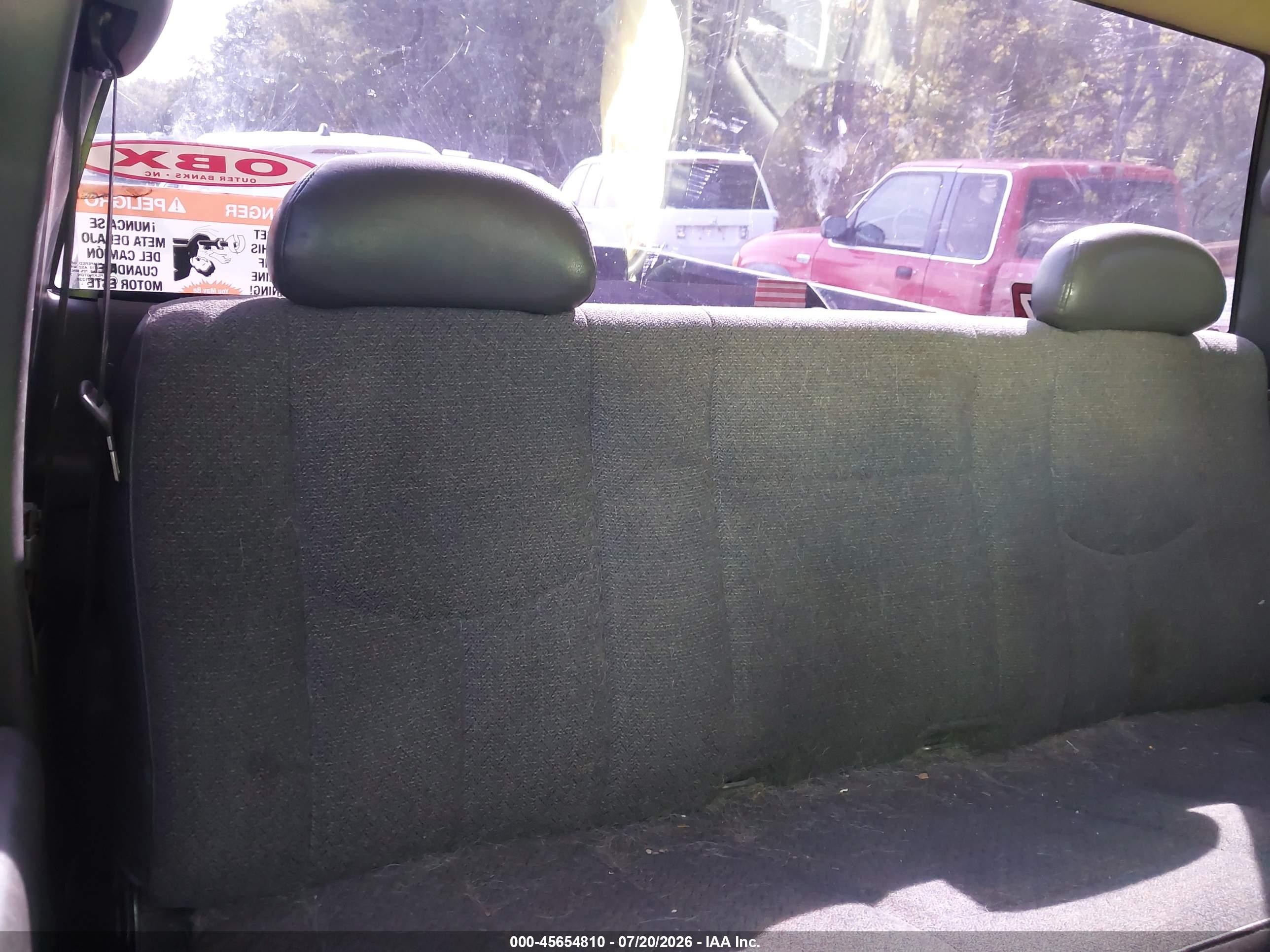 2004 Chevrolet Silverado 1500 Work Truck Green vin: 2GCEK19T441251455