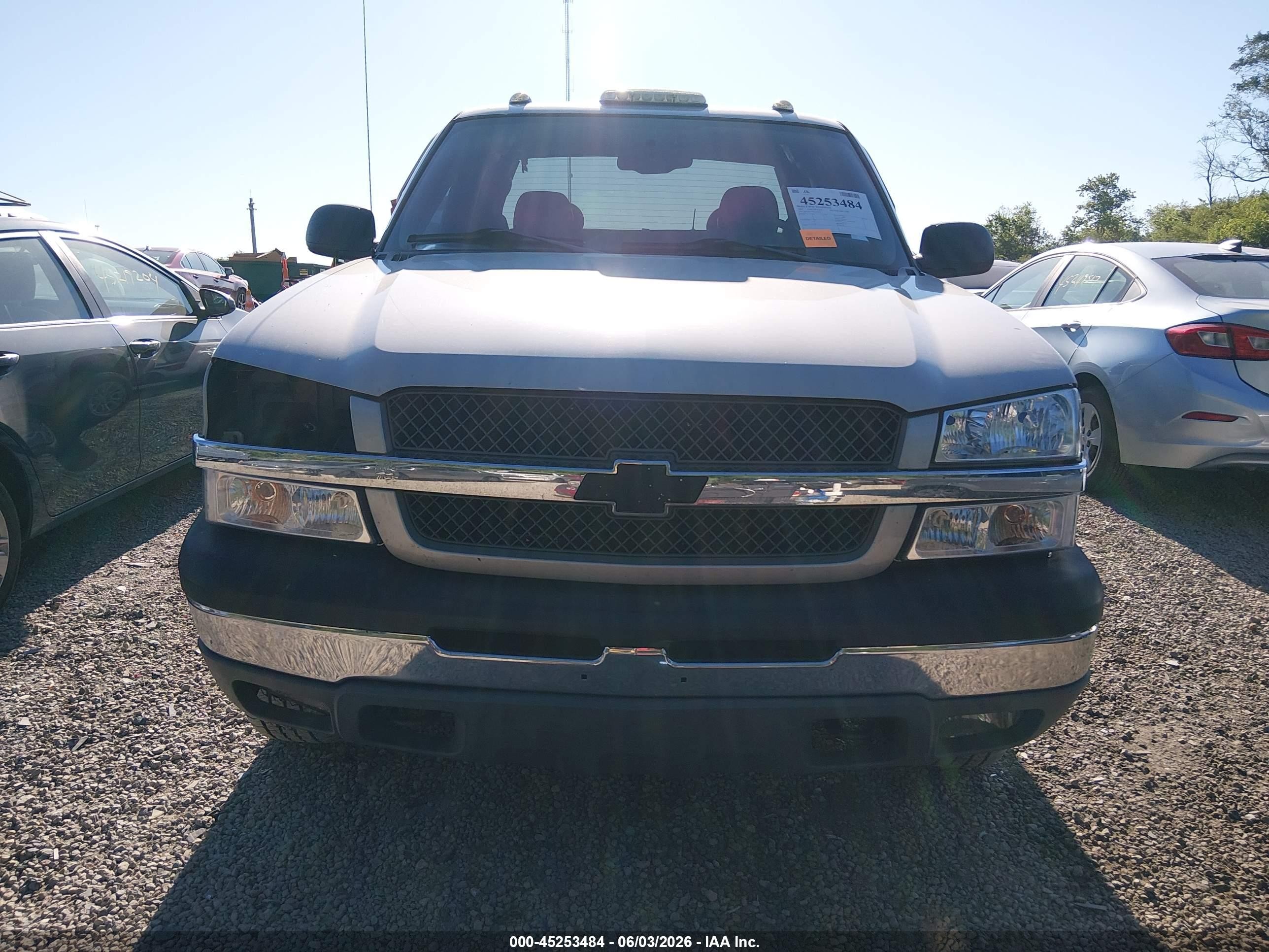 2004 Chevrolet Silverado 1500 Z71 Silver vin: 2GCEK19T441373894