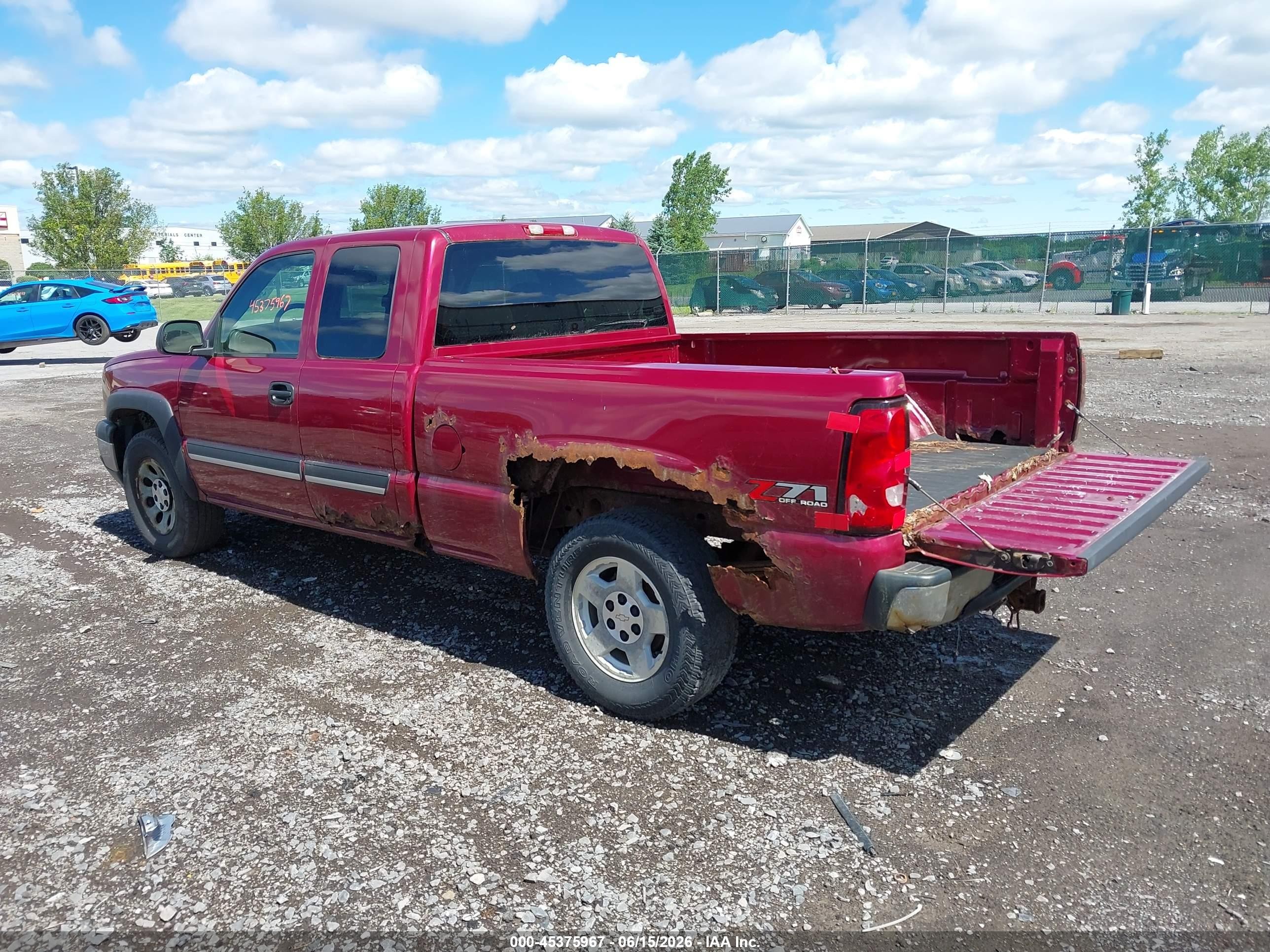 2005 Chevrolet Silverado 1500 Z71 Red vin: 2GCEK19T451204864