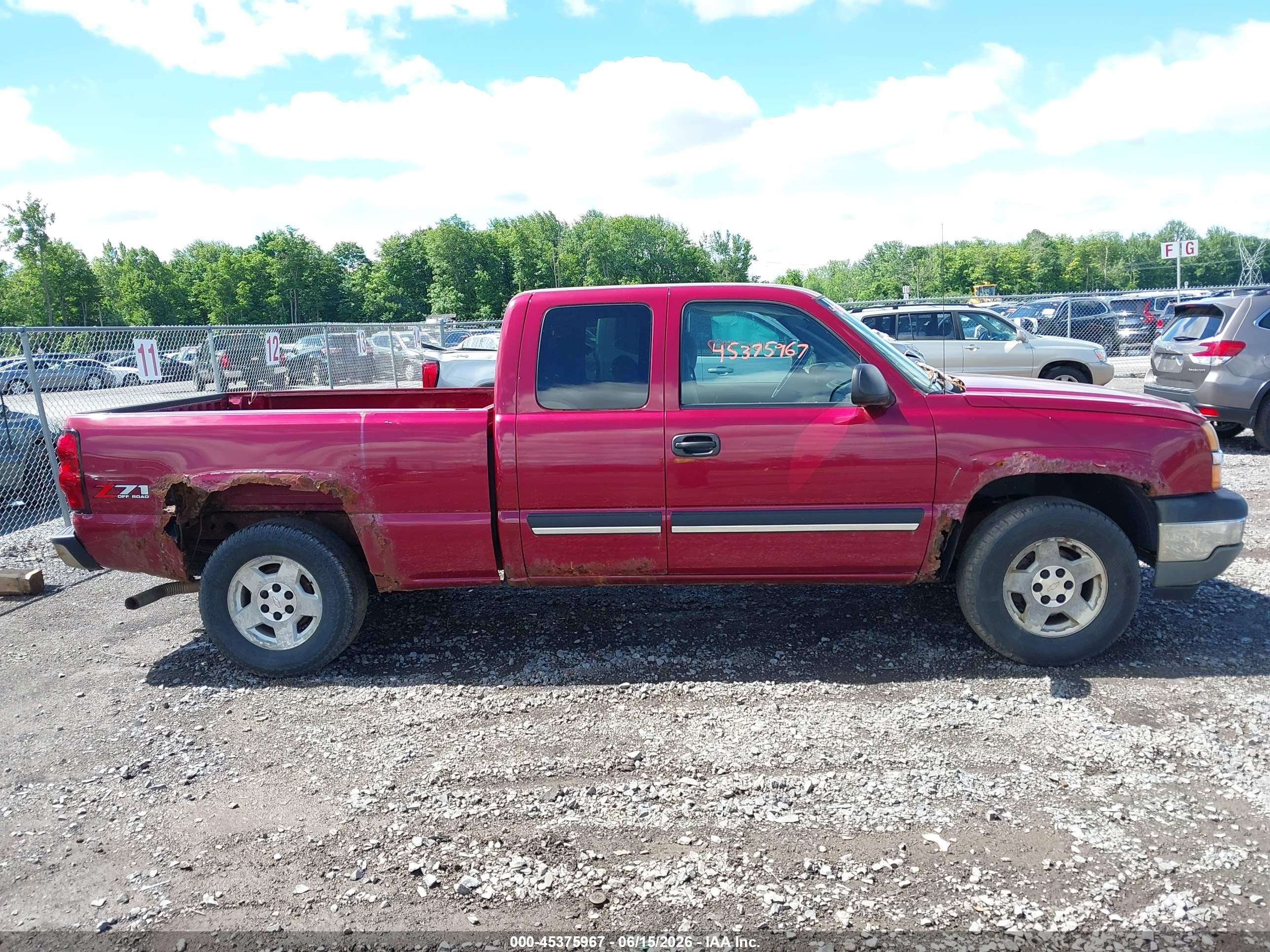 2005 Chevrolet Silverado 1500 Z71 Red vin: 2GCEK19T451204864