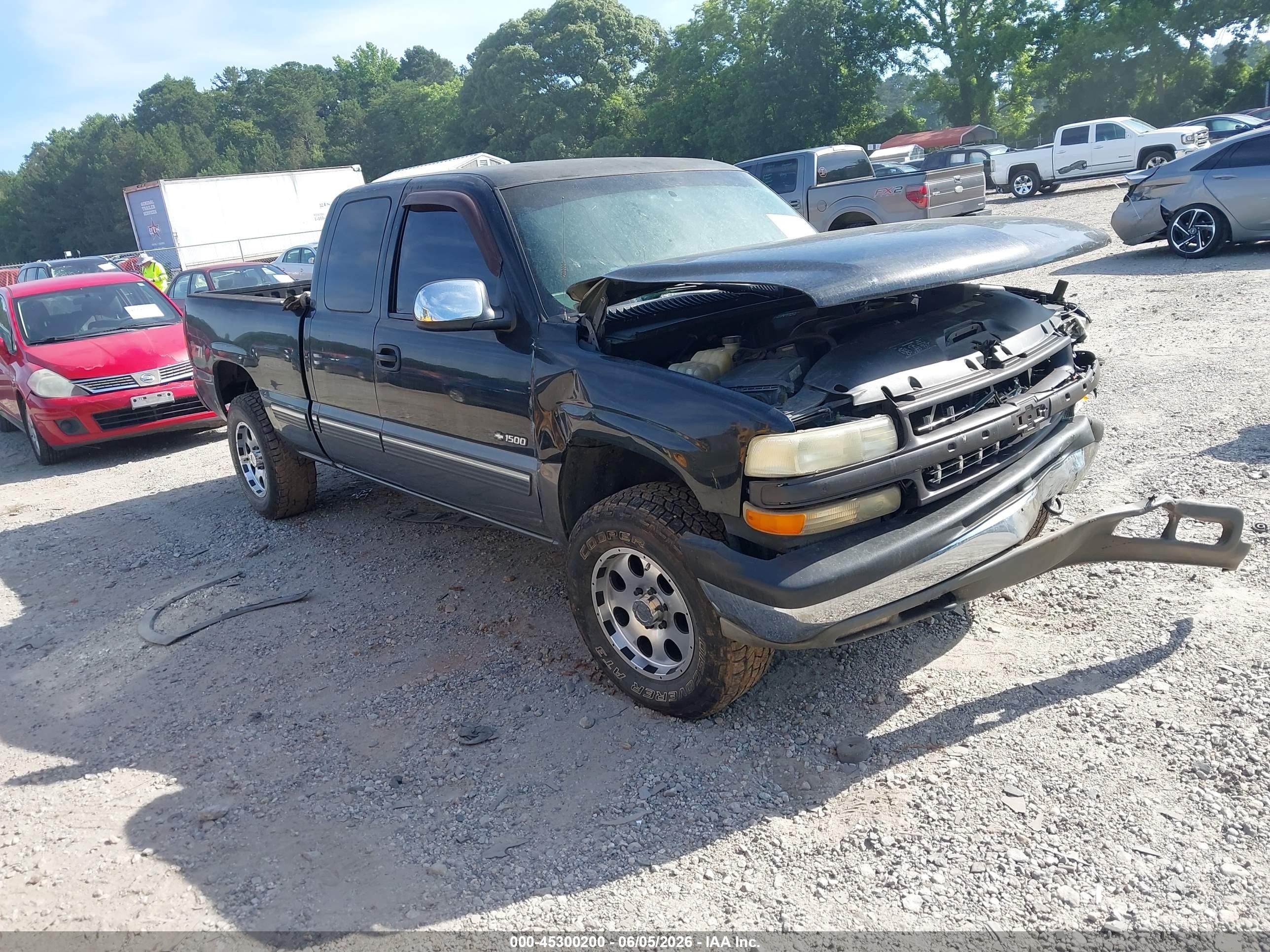 1999 Chevrolet Silverado 1500 Ls/lt Black vin: 2GCEK19T4X1136200