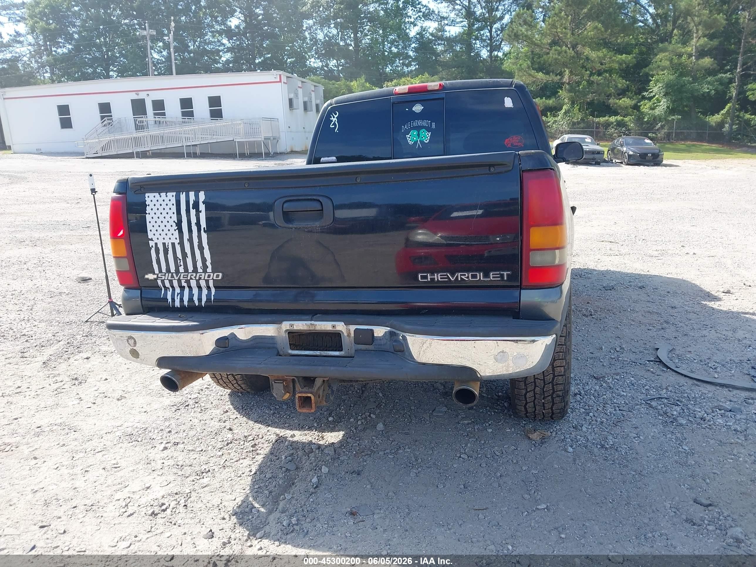 1999 Chevrolet Silverado 1500 Ls/lt Black vin: 2GCEK19T4X1136200