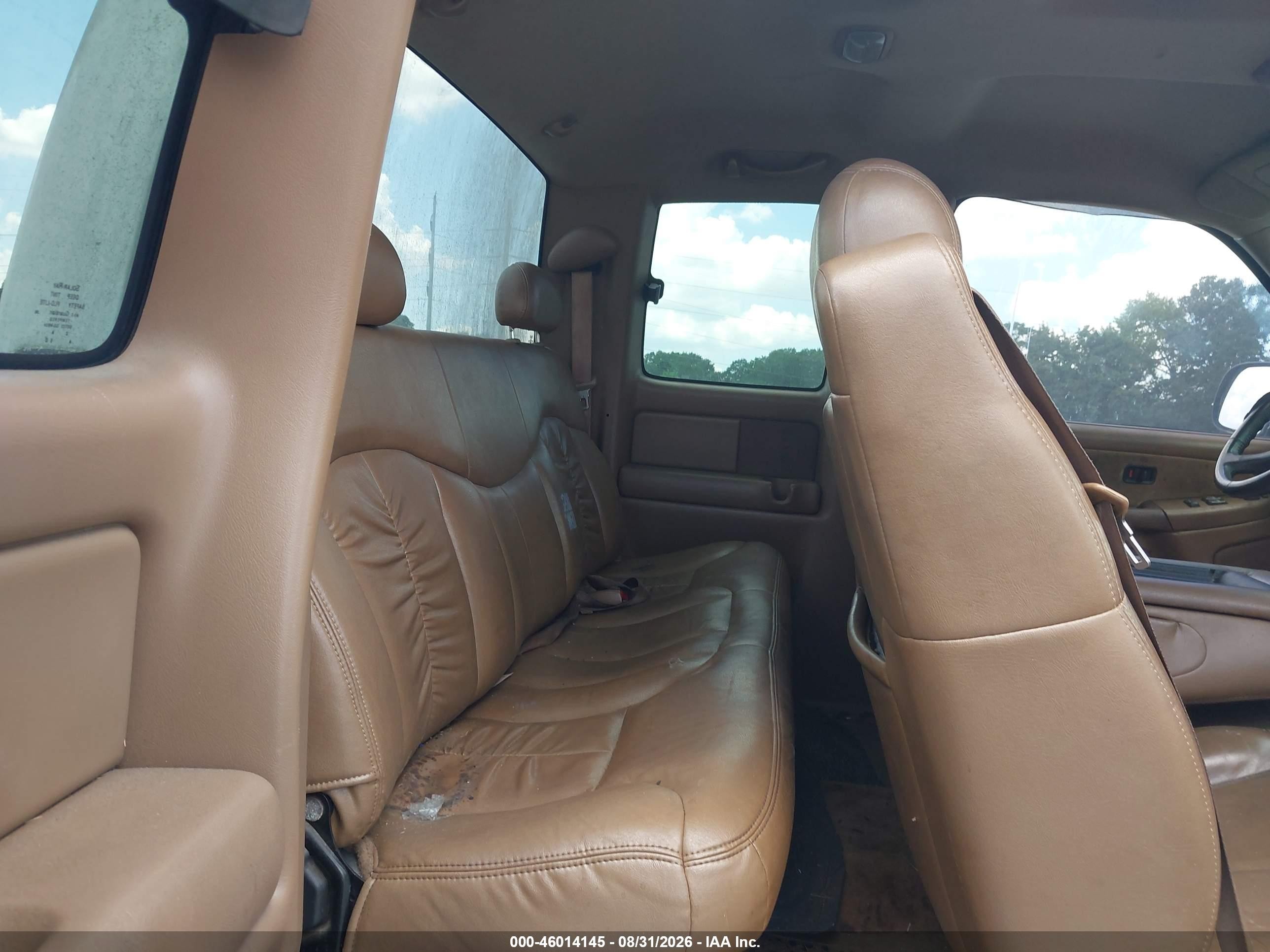 1999 Chevrolet Silverado 1500 Ls White vin: 2GCEK19T4X1294164