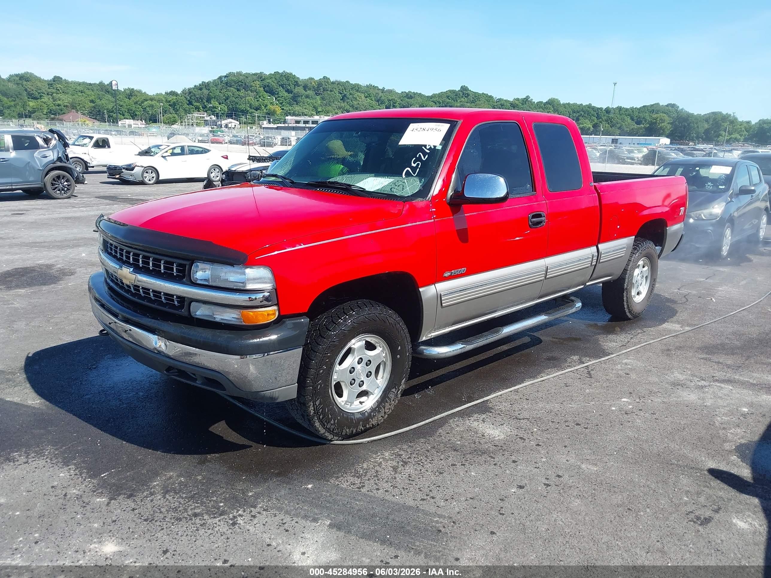 2000 Chevrolet Silverado 1500 Ls Red vin: 2GCEK19T4Y1252143