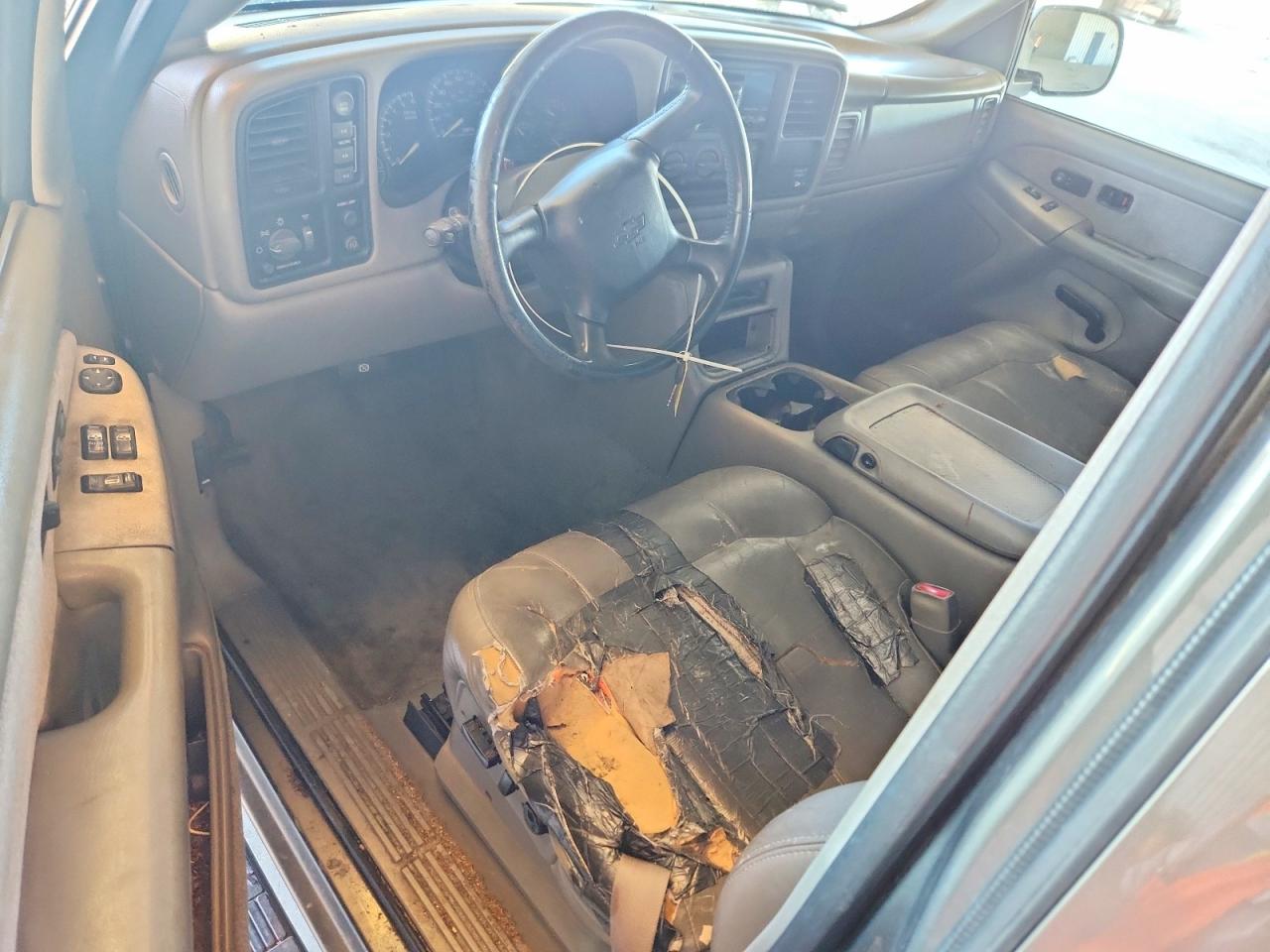 2000 Chevrolet Silverado K1500 Gray vin: 2GCEK19T4Y1359385
