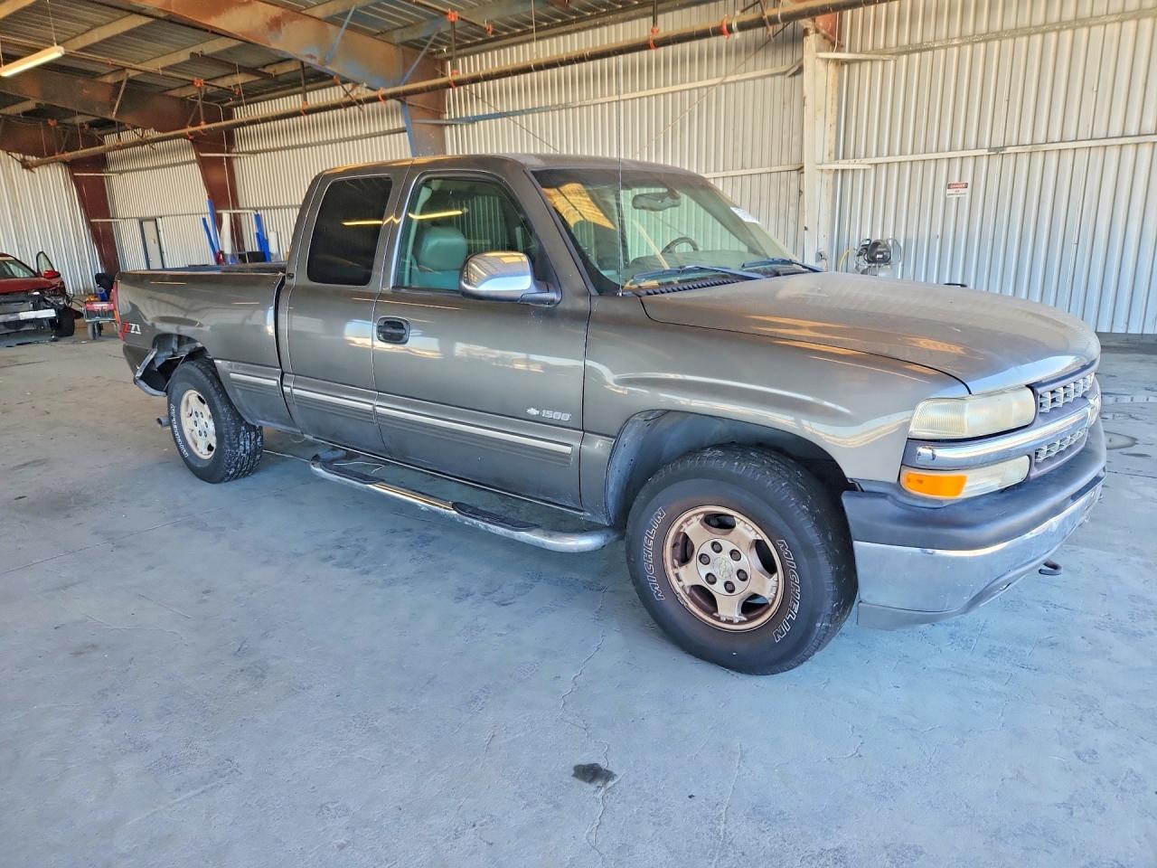 2000 Chevrolet Silverado K1500 Gray vin: 2GCEK19T4Y1359385