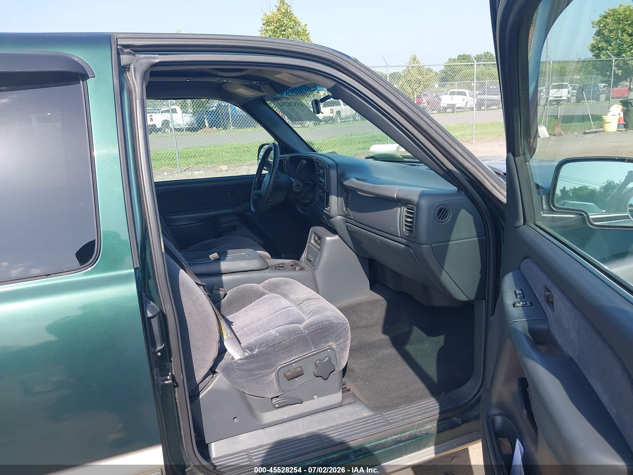 2002 Chevrolet Silverado 1500 Ls Green vin: 2GCEK19T521109614