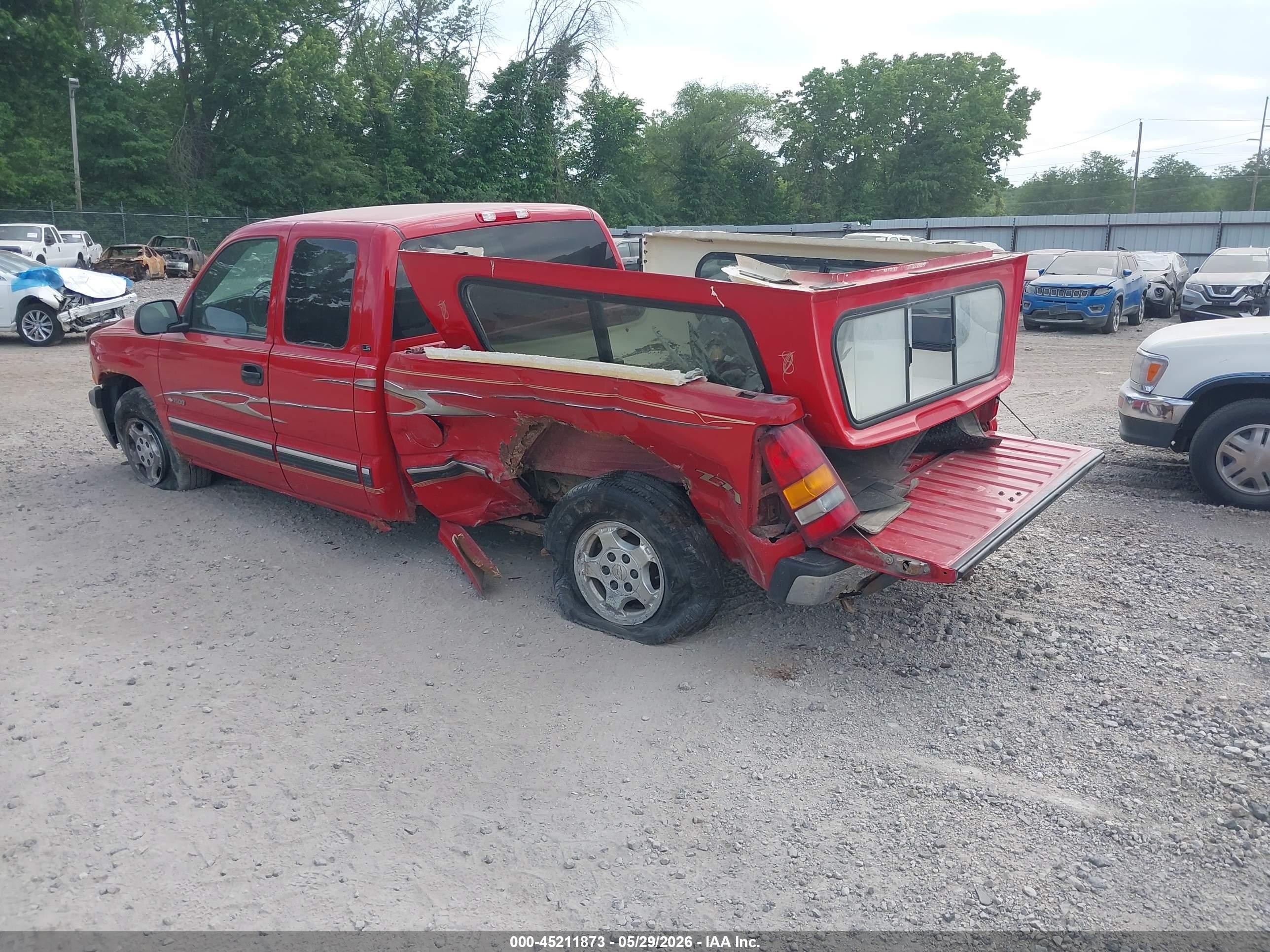 2002 Chevrolet Silverado 1500 Ls Red vin: 2GCEK19T521215707