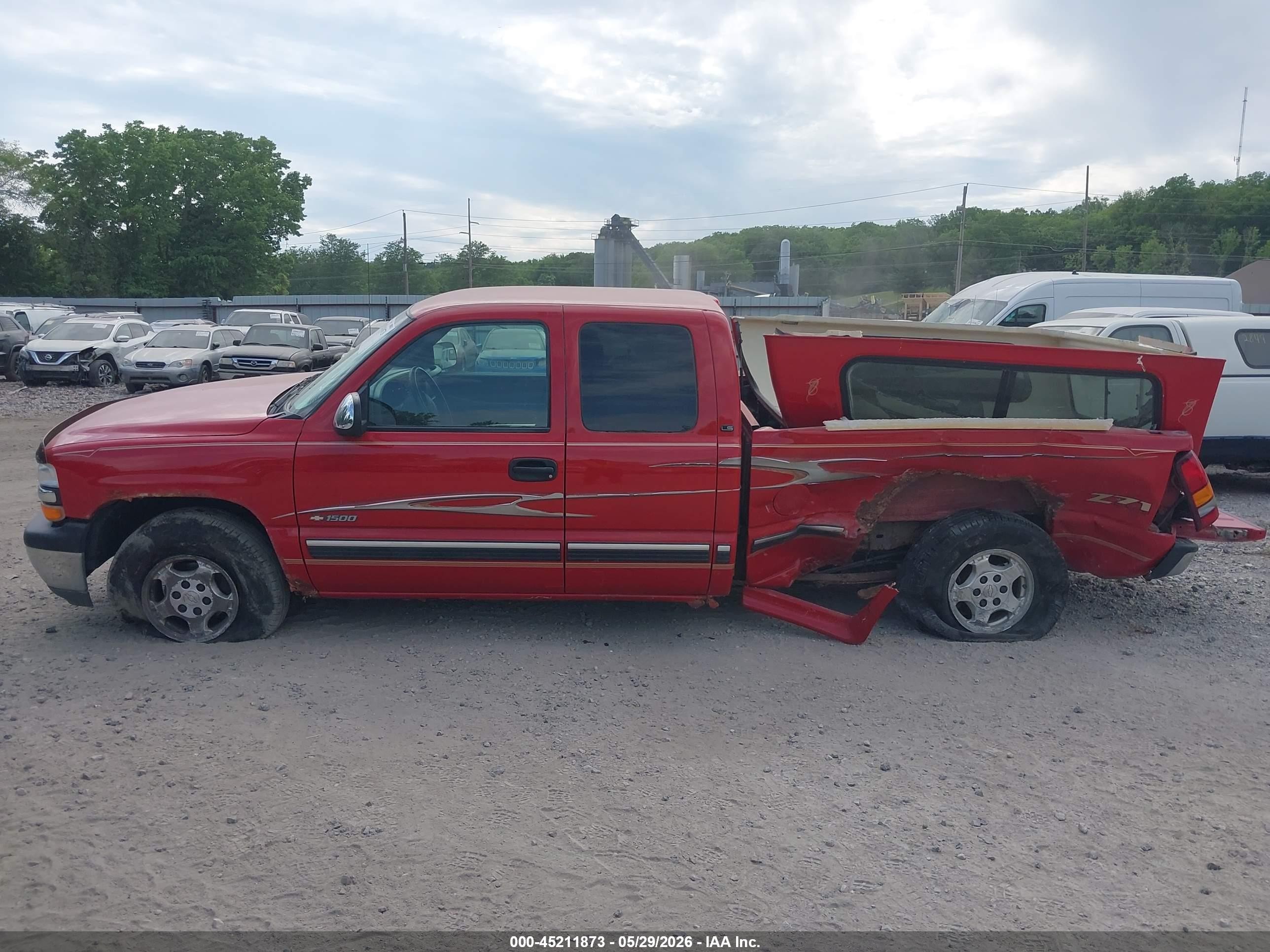2002 Chevrolet Silverado 1500 Ls Red vin: 2GCEK19T521215707