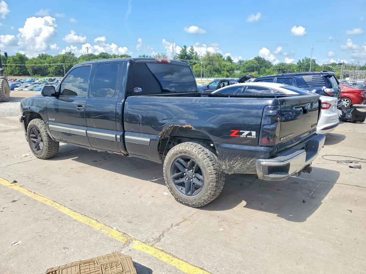 2002 Chevrolet Silverado K1500 Black vin: 2GCEK19T521402364
