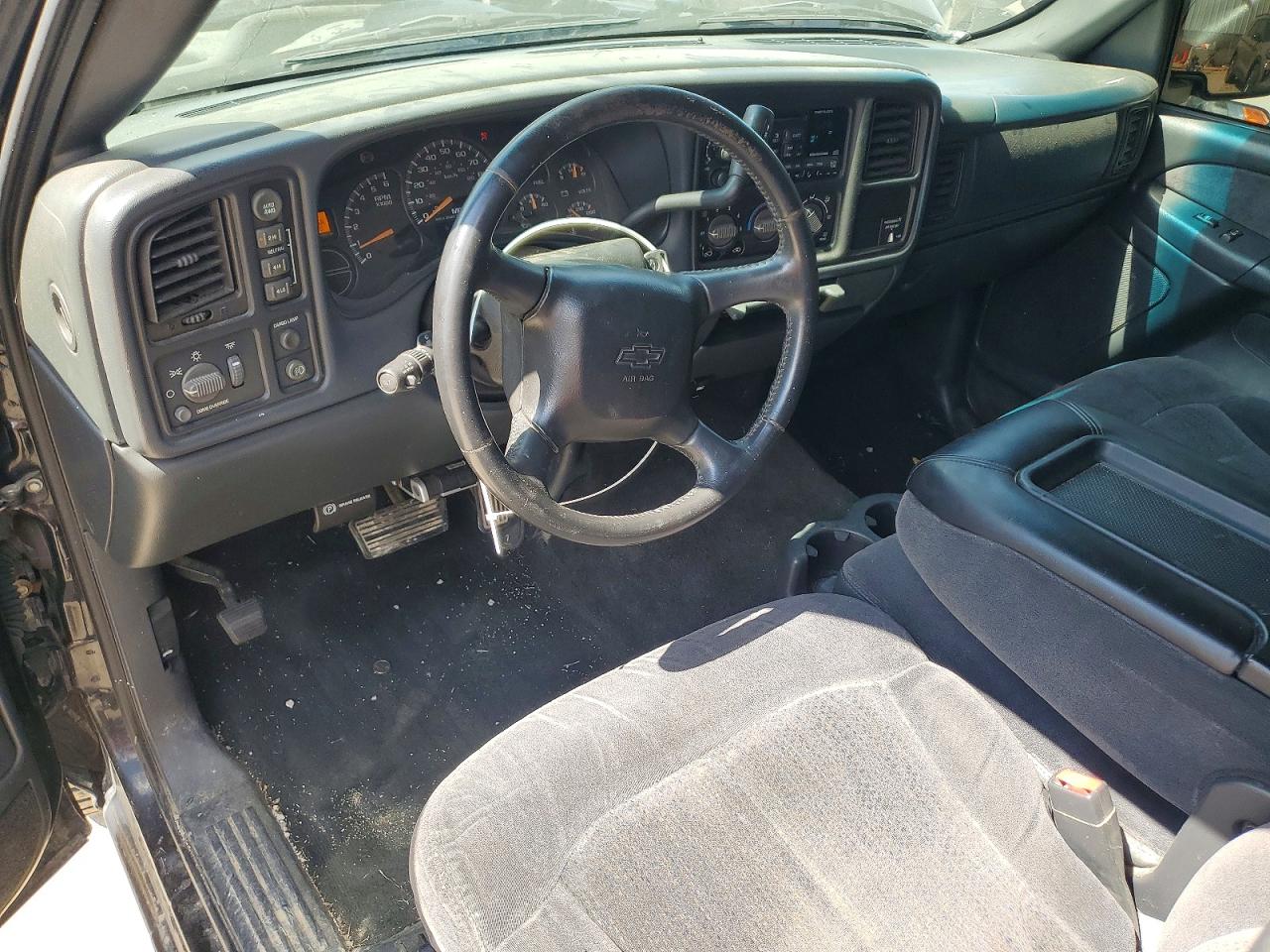 2002 Chevrolet Silverado K1500 Black vin: 2GCEK19T521402364