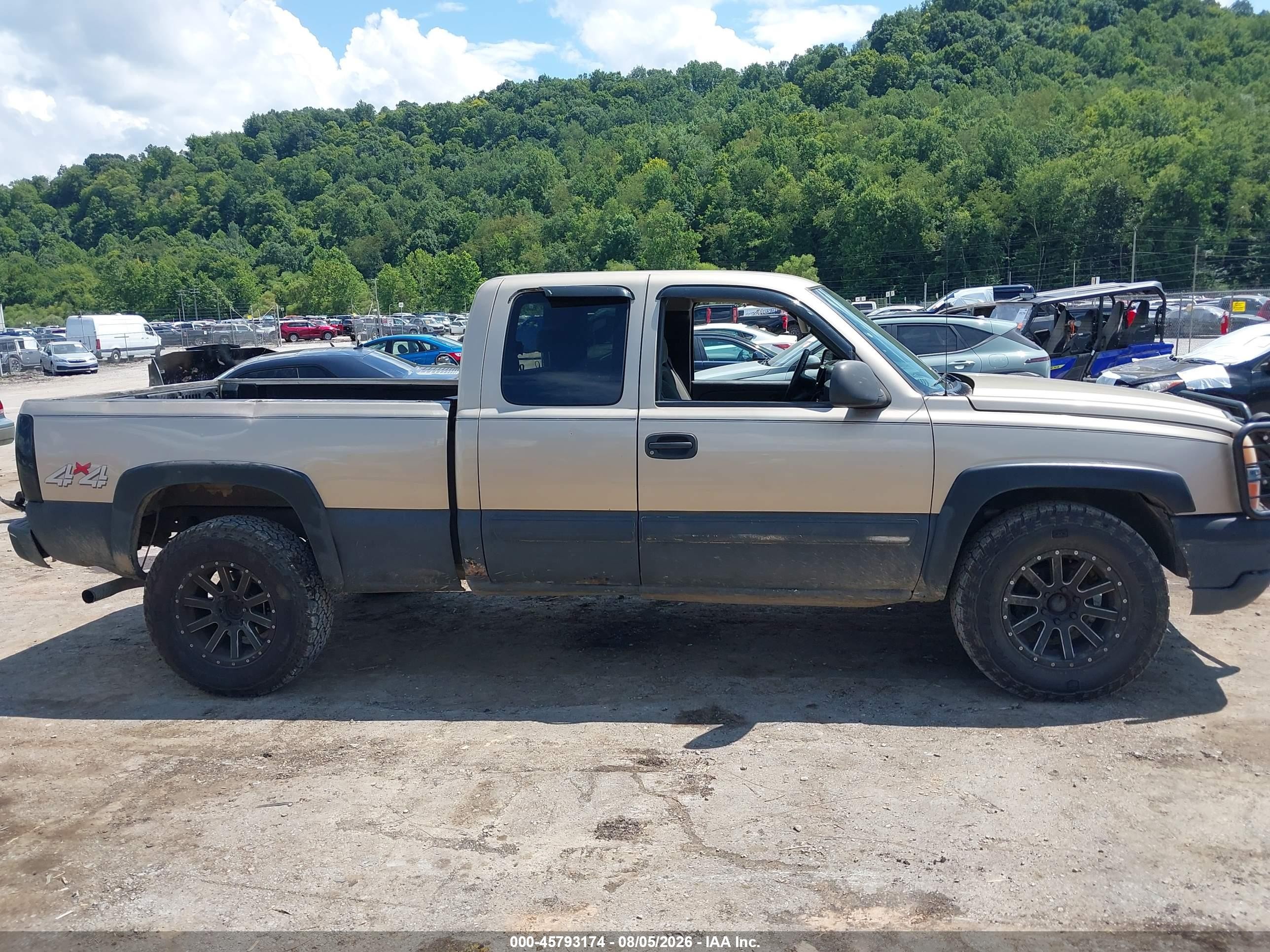 2004 Chevrolet Silverado 1500 Ls Beige vin: 2GCEK19T541247334