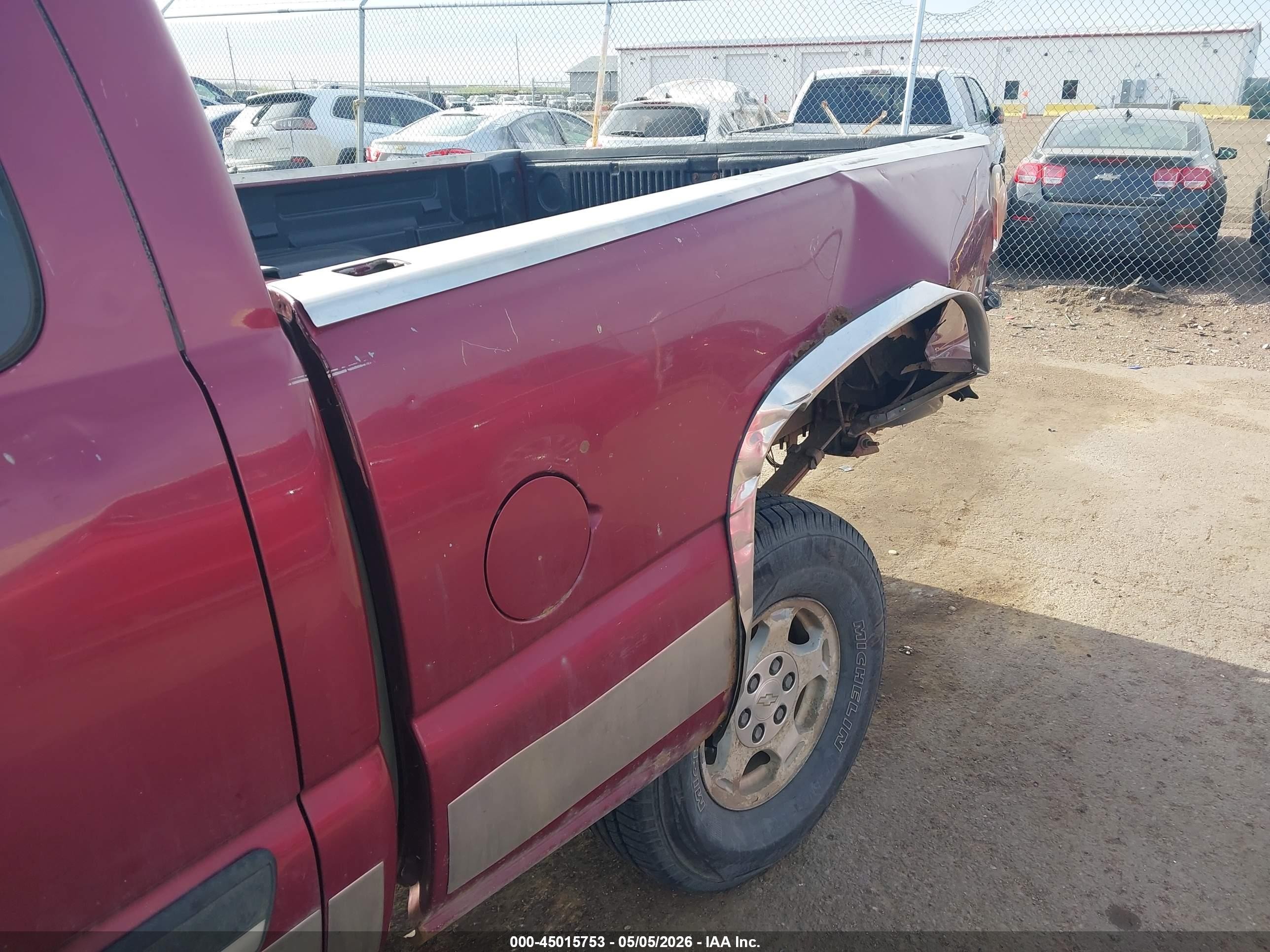 2004 Chevrolet Silverado 1500 Z71 Красный vin: 2GCEK19T541286666