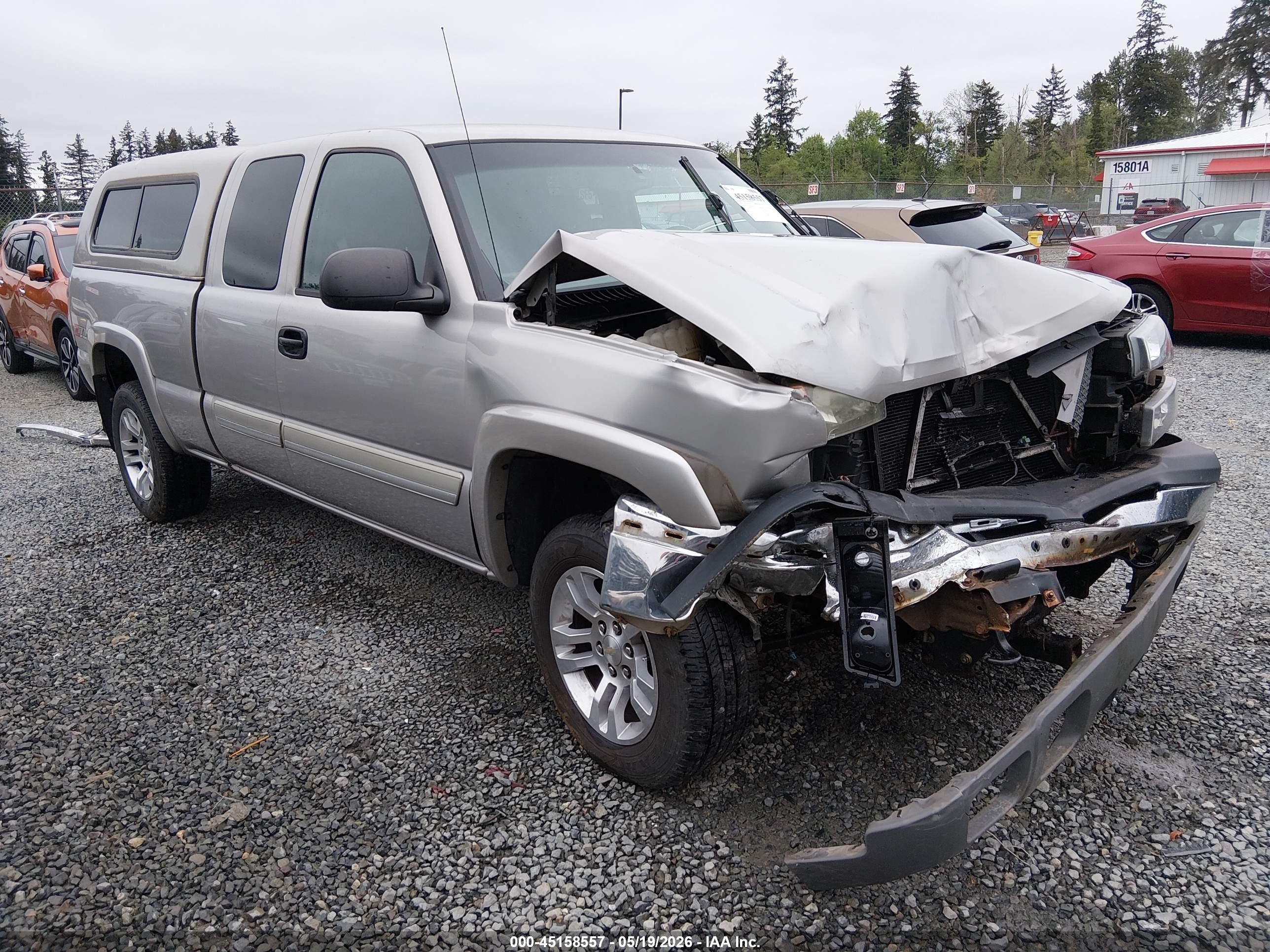 2004 Chevrolet Silverado 1500 Z71 Silver vin: 2GCEK19T541381681