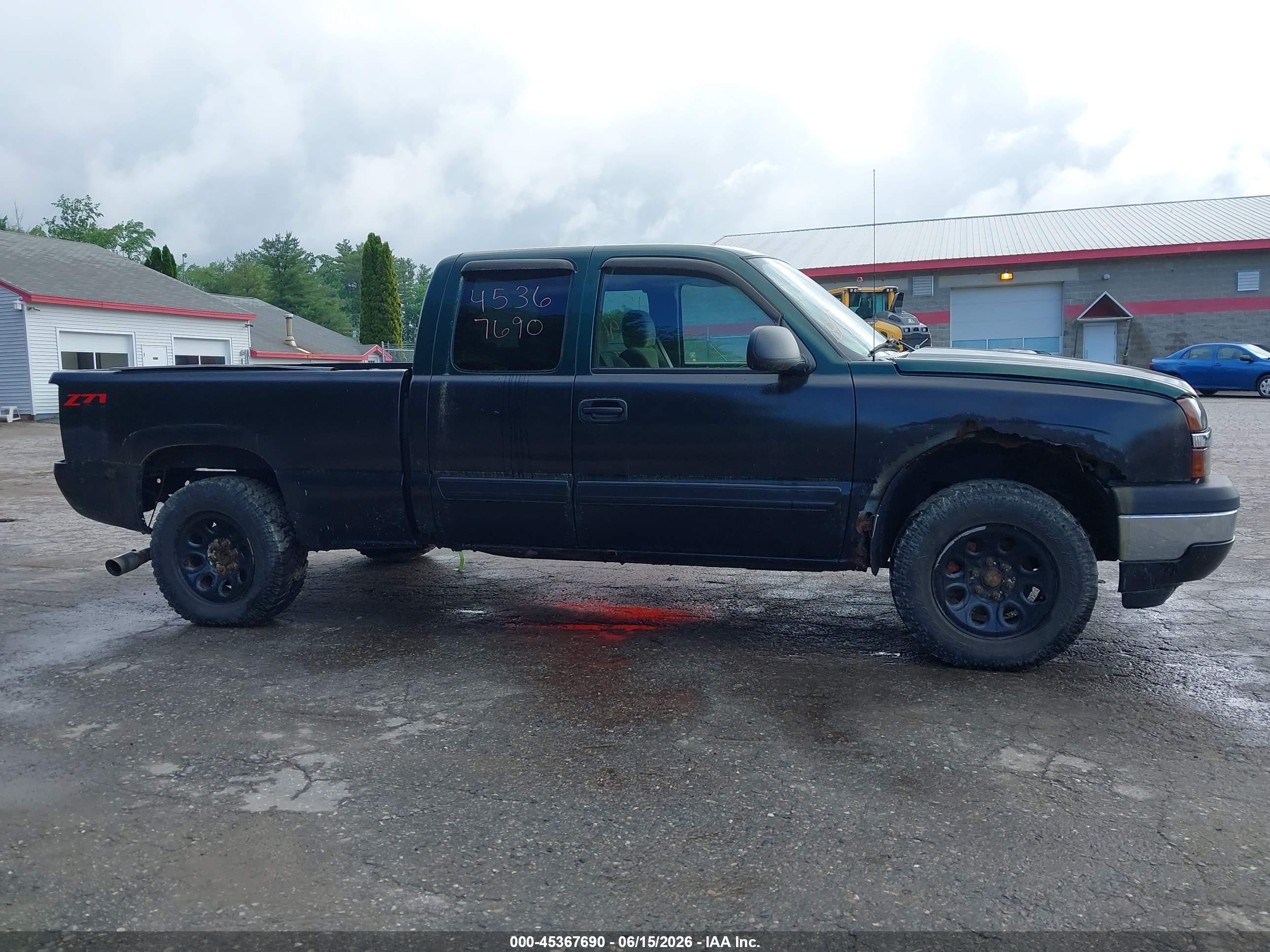 2005 Chevrolet Silverado 1500 Z71 Черный vin: 2GCEK19T551206168