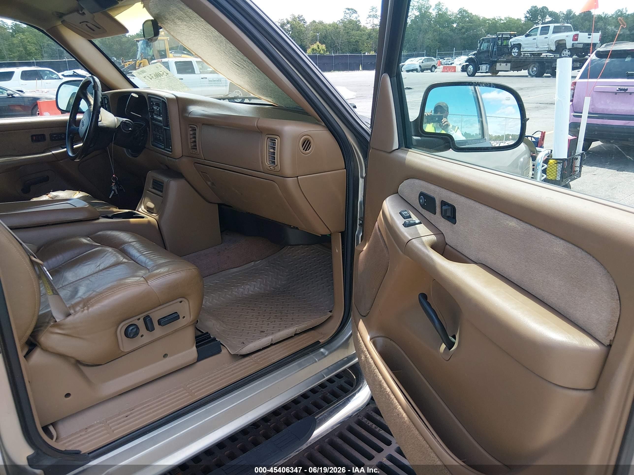 1999 Chevrolet Silverado 1500 Lt Tan vin: 2GCEK19T5X1104775