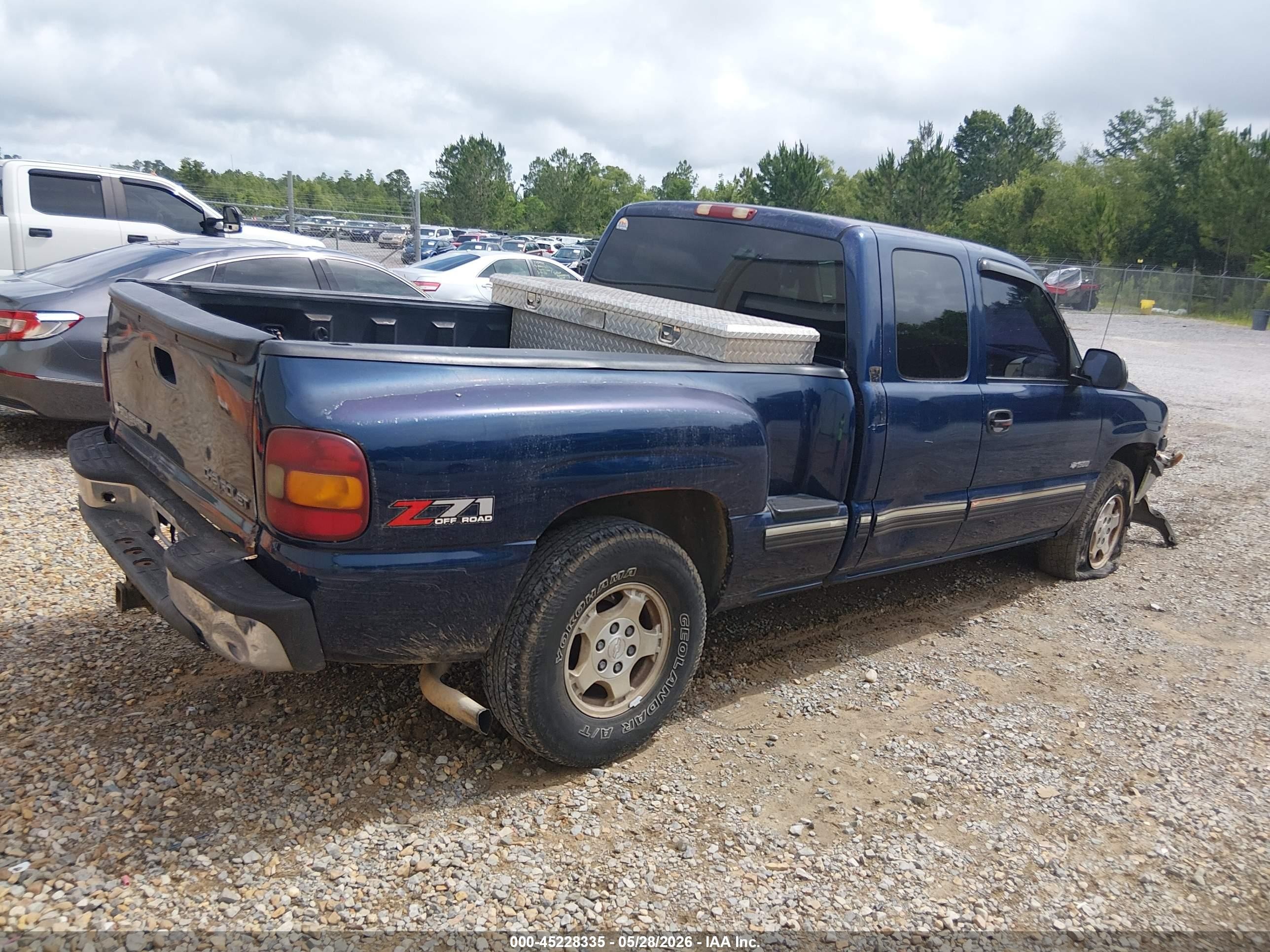2000 Chevrolet Silverado 1500 Lt Синий vin: 2GCEK19T5Y1399328