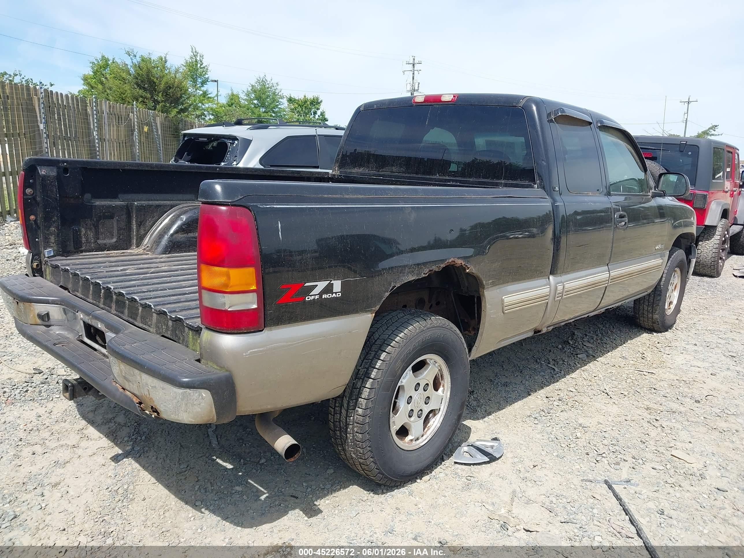 2002 Chevrolet Silverado 1500 Ls Black vin: 2GCEK19T621334754