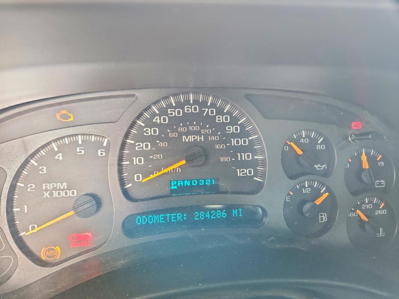 2003 Chevrolet Silverado K1500 White vin: 2GCEK19T631247552