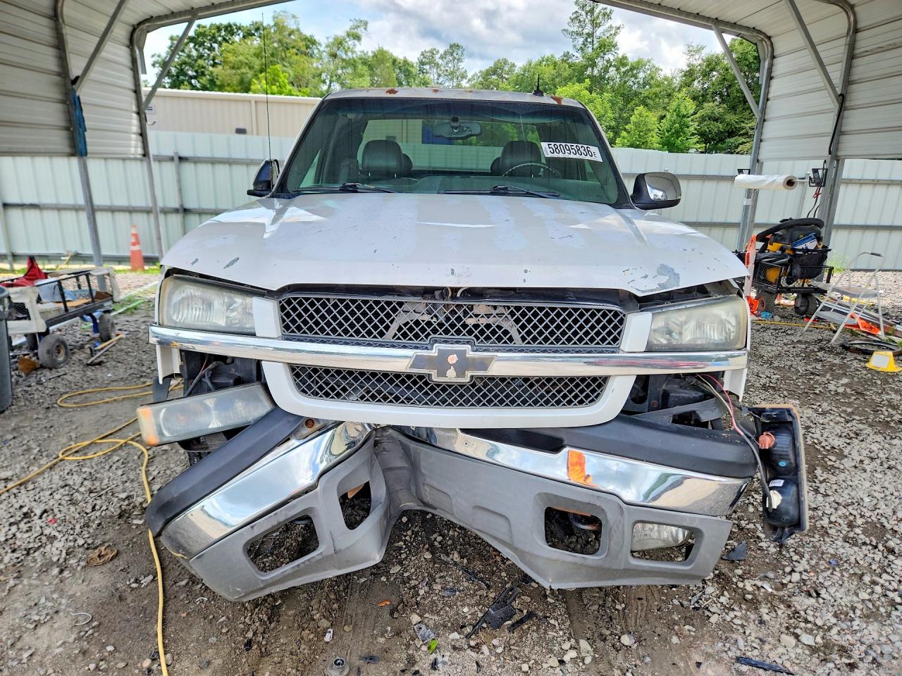 2003 Chevrolet Silverado K1500 White vin: 2GCEK19T631247552