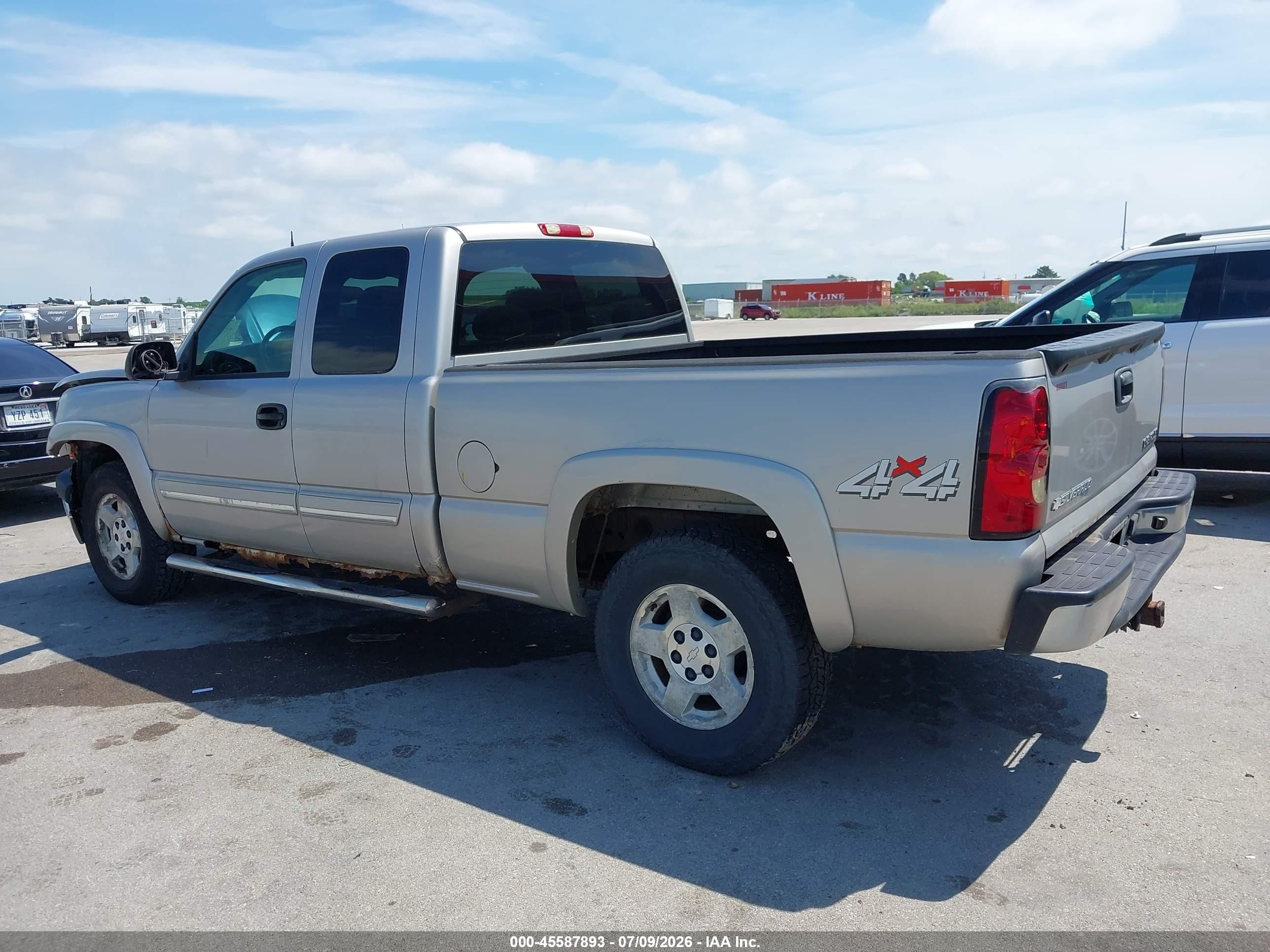 2004 Chevrolet Silverado 1500 Z71 Gray vin: 2GCEK19T641205514
