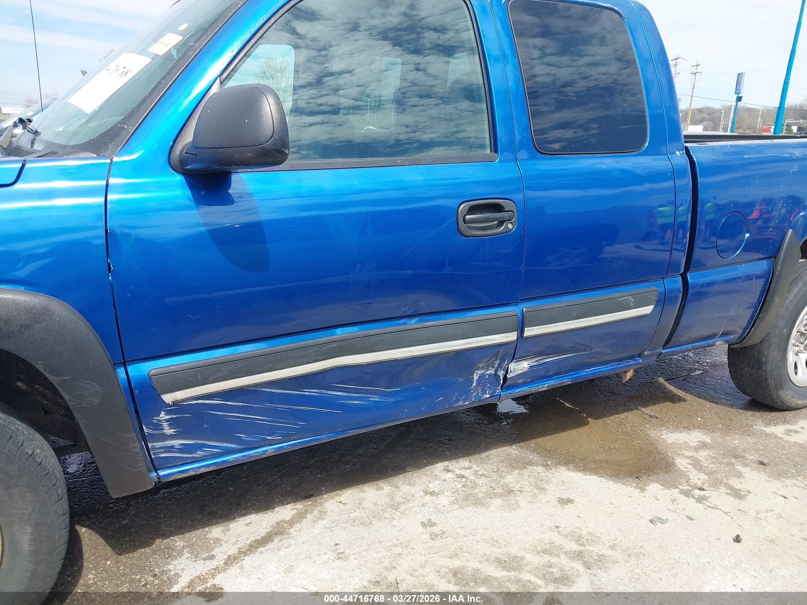 2004 Chevrolet Silverado 1500 Ls Blue vin: 2GCEK19T641274350