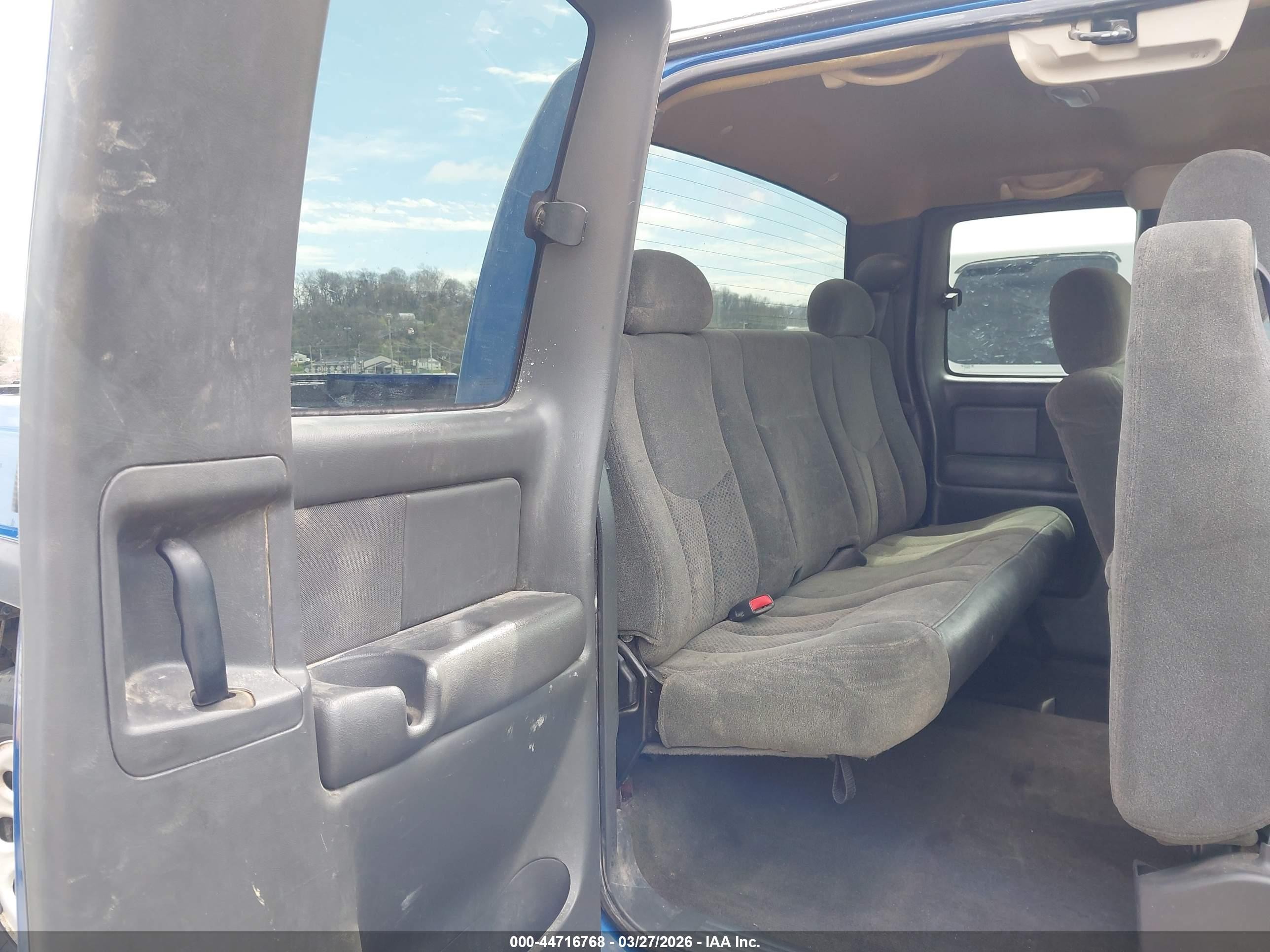 2004 Chevrolet Silverado 1500 Ls Blue vin: 2GCEK19T641274350