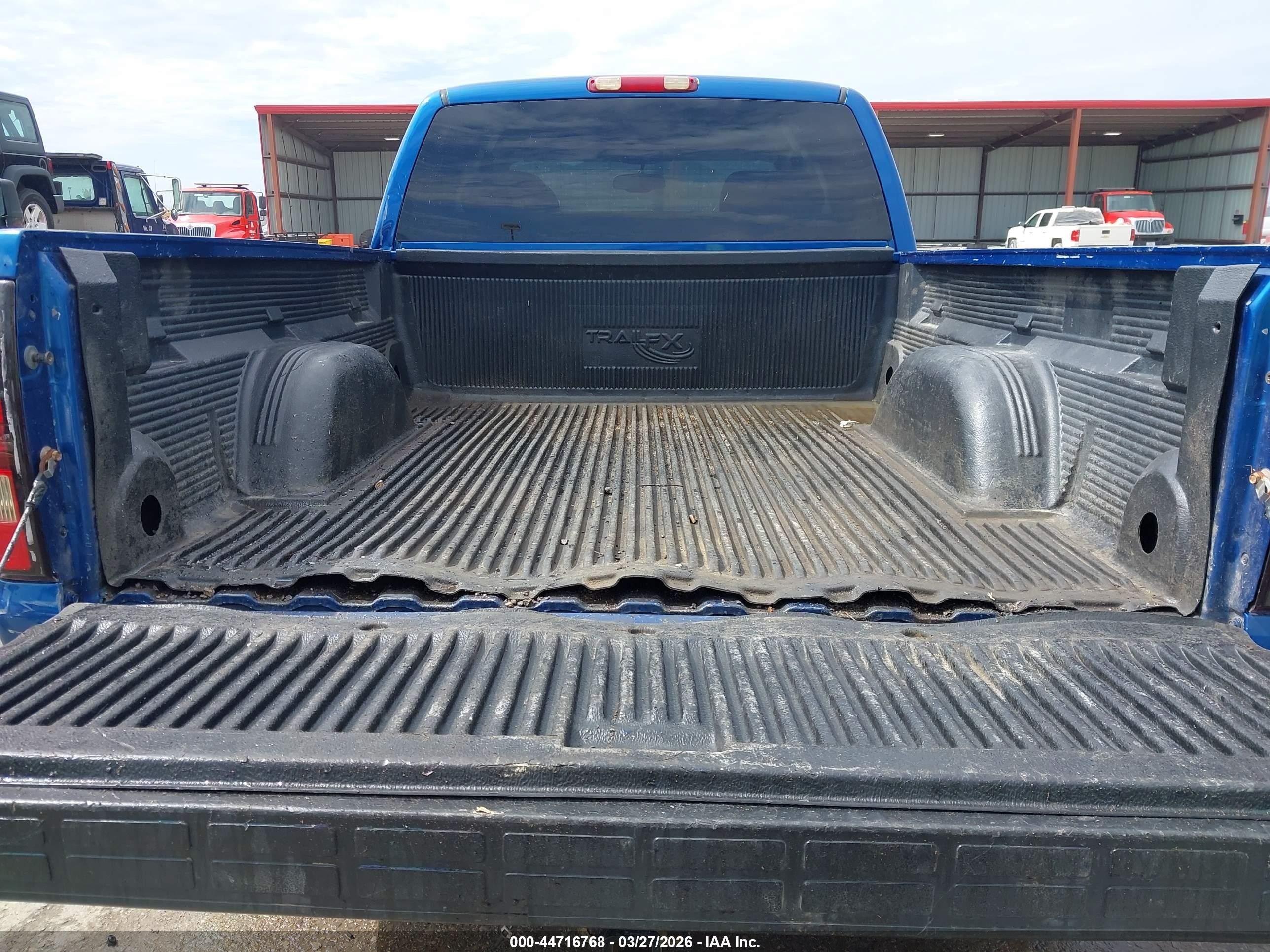 2004 Chevrolet Silverado 1500 Ls Blue vin: 2GCEK19T641274350