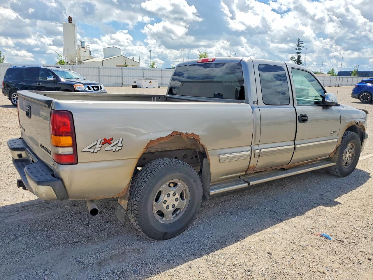 2001 Chevrolet Silverado K1500 Gray vin: 2GCEK19T711326936
