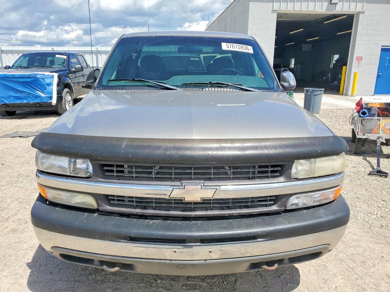 2001 Chevrolet Silverado K1500 Gray vin: 2GCEK19T711326936