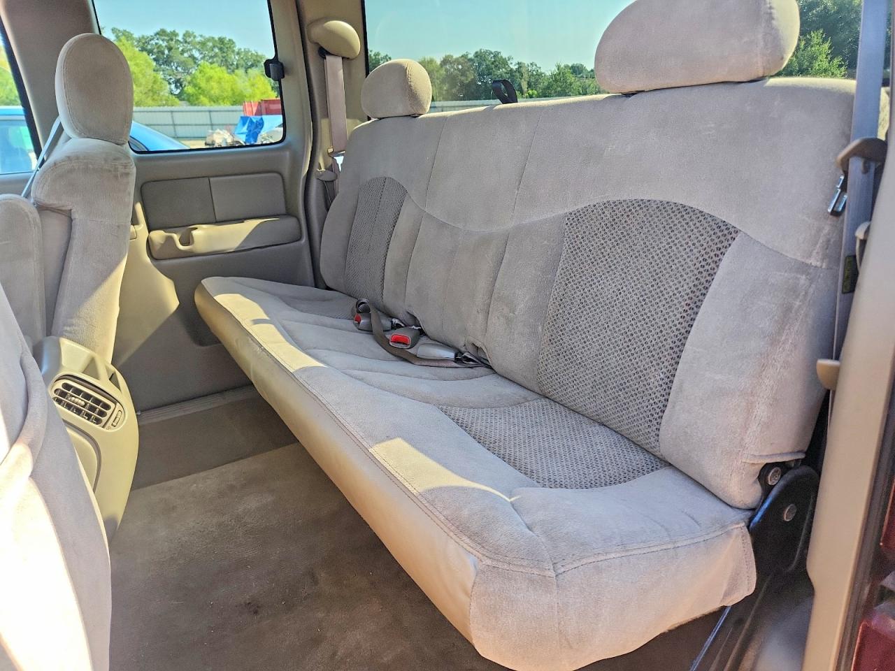 2001 Chevrolet Silverado K1500 Maroon vin: 2GCEK19T711329190