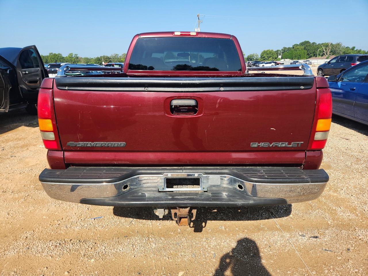 2001 Chevrolet Silverado K1500 Maroon vin: 2GCEK19T711329190