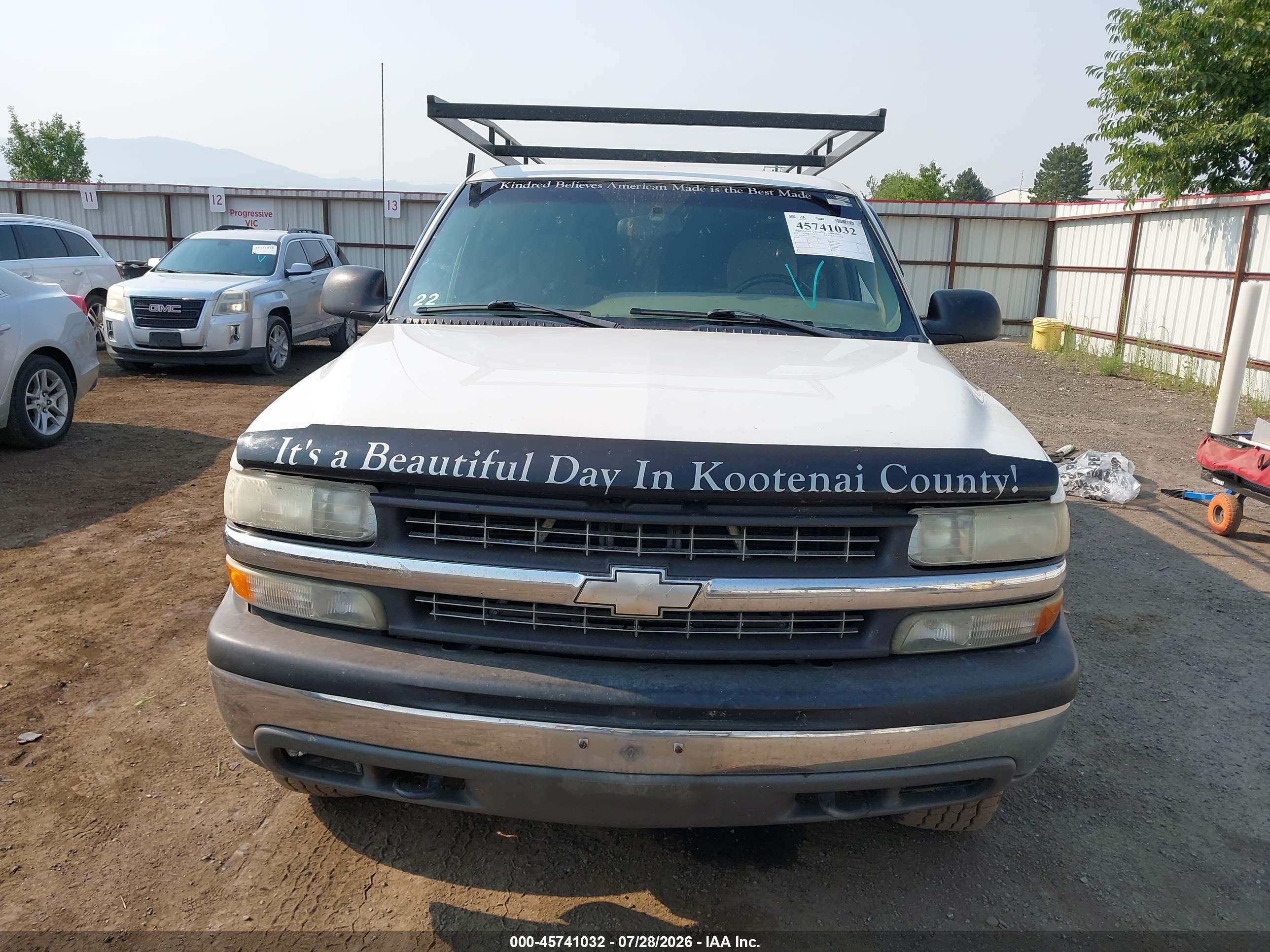 2002 Chevrolet Silverado 1500 Ls White vin: 2GCEK19T721137060