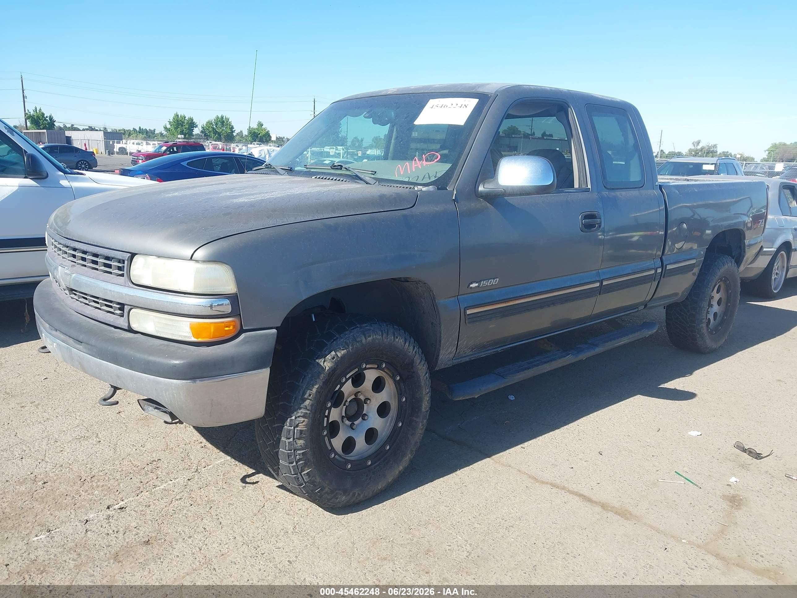 2002 Chevrolet Silverado 1500 Ls Gray vin: 2GCEK19T721257375