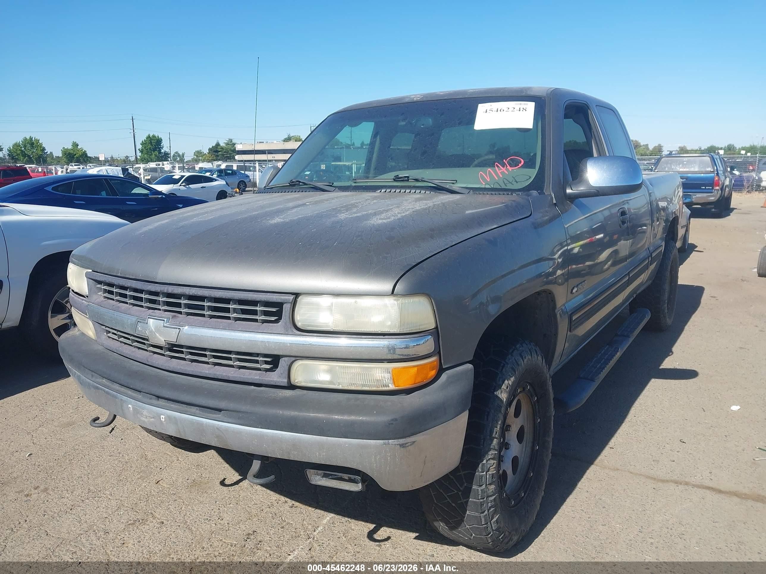 2002 Chevrolet Silverado 1500 Ls Gray vin: 2GCEK19T721257375