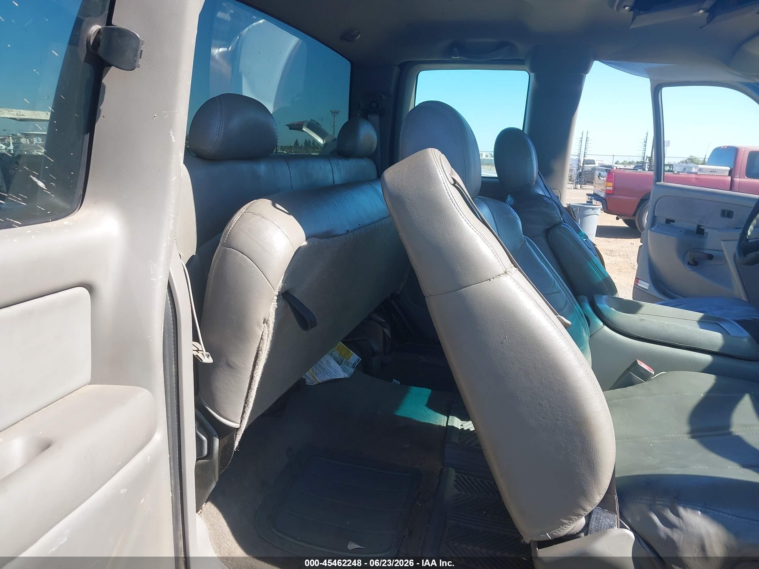 2002 Chevrolet Silverado 1500 Ls Gray vin: 2GCEK19T721257375
