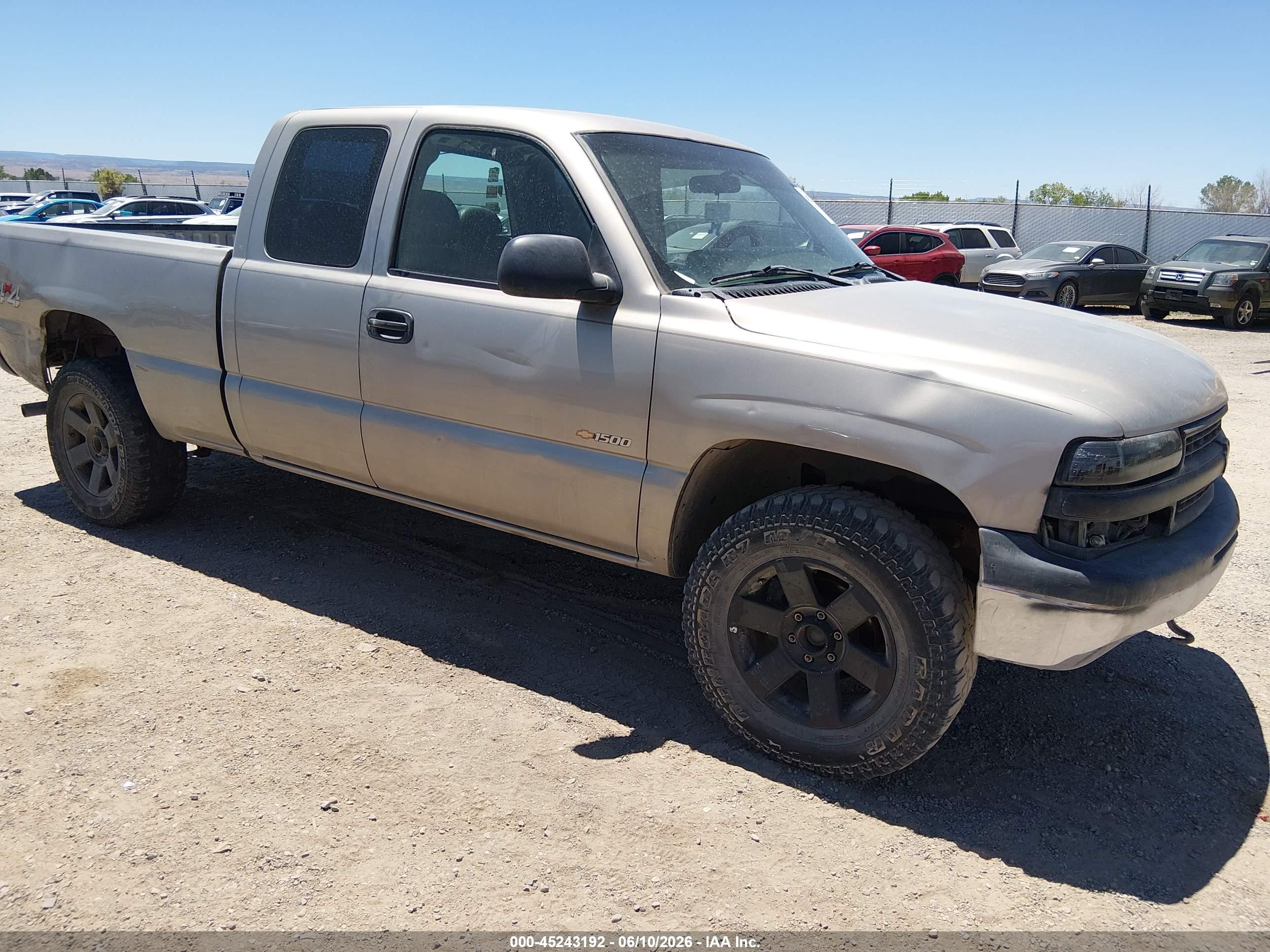 2002 Chevrolet Silverado 1500   Gray vin: 2GCEK19T721390878