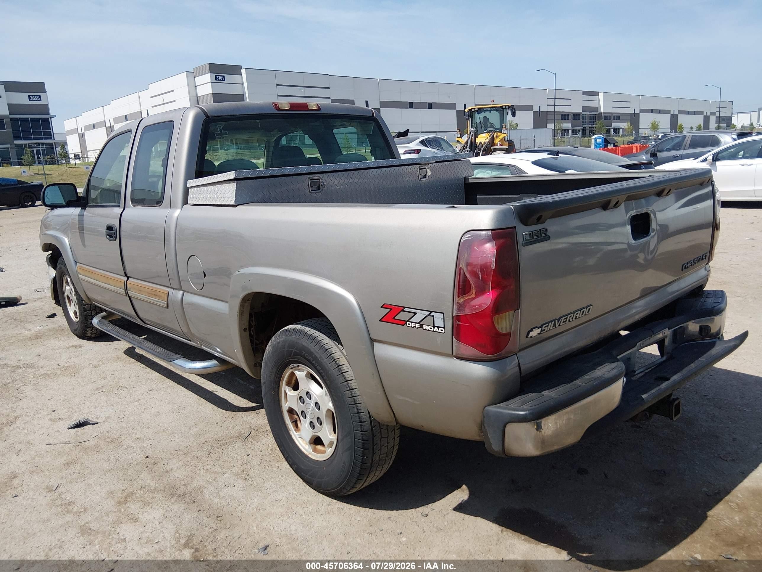 2003 Chevrolet Silverado 1500 Ls Золотой vin: 2GCEK19T731104321