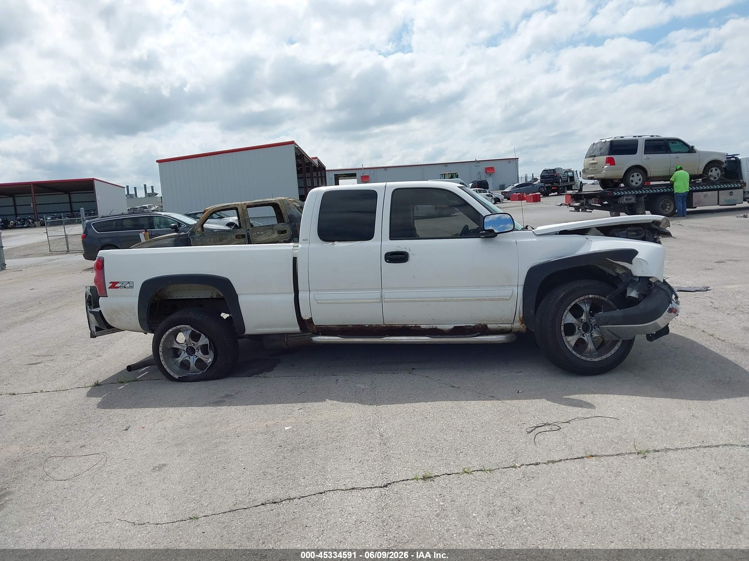 2003 Chevrolet Silverado 1500 Ls White vin: 2GCEK19T731273190