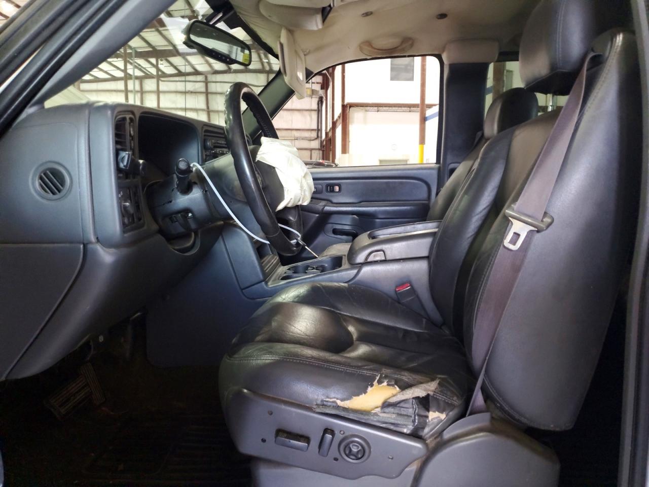 2004 Chevrolet Silverado K1500 Золотой vin: 2GCEK19T741241163