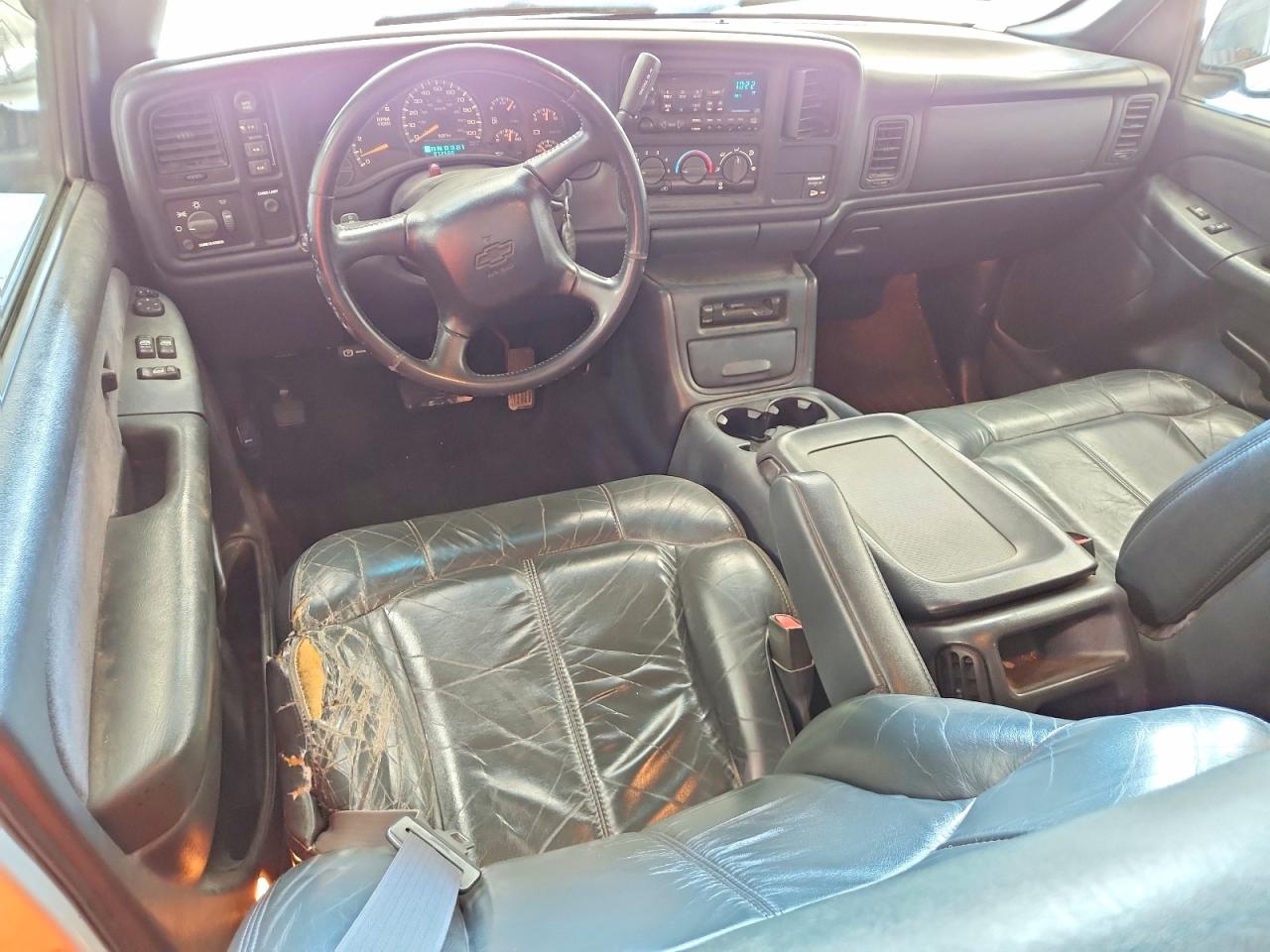 2001 Chevrolet Silverado K1500 White vin: 2GCEK19T811262633