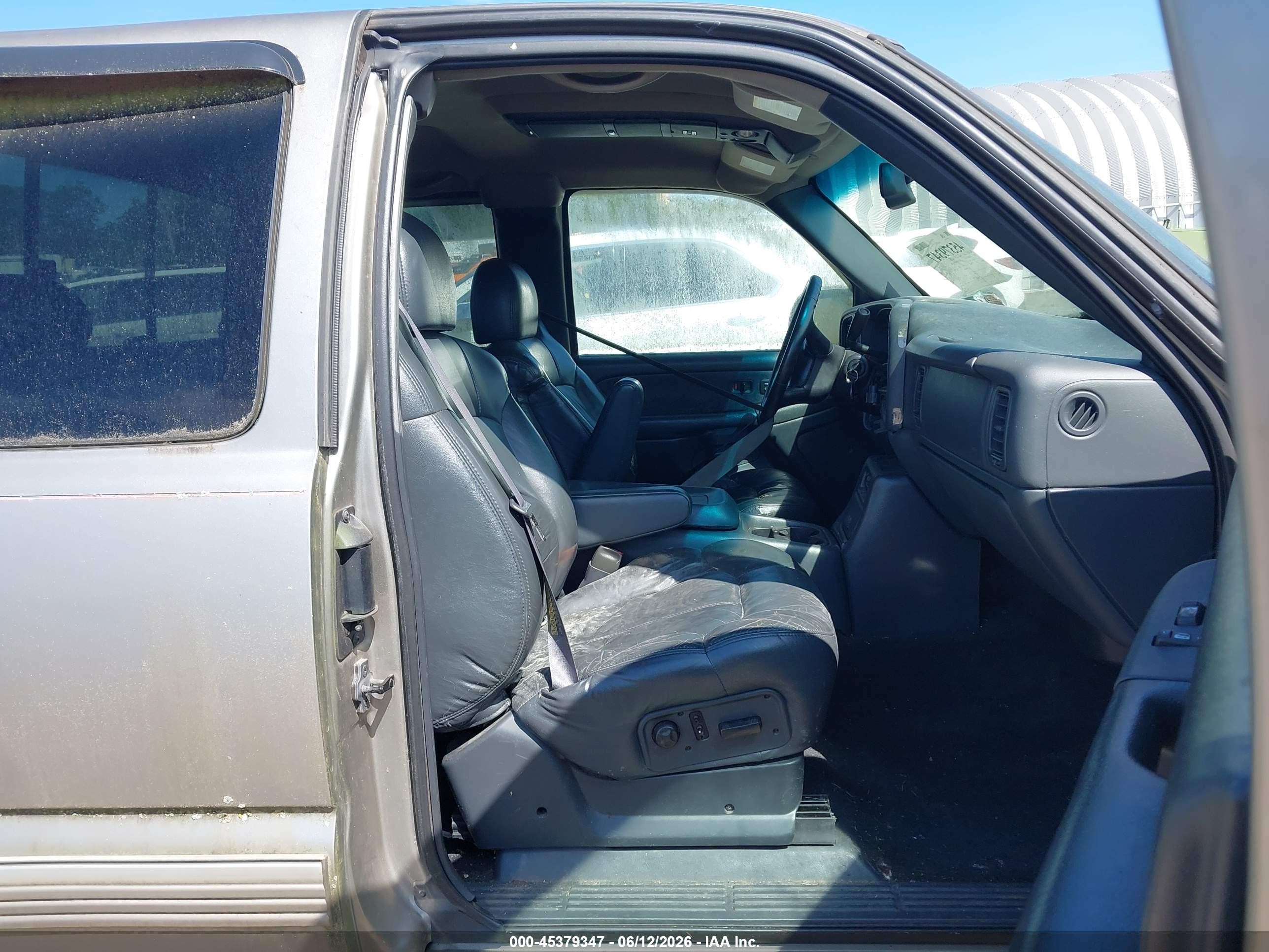 2002 Chevrolet Silverado 1500 Lt Gray vin: 2GCEK19T821119795