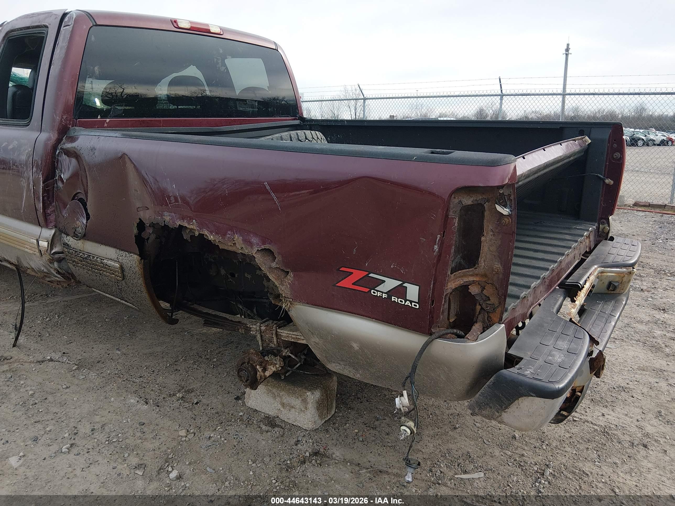 2002 Chevrolet Silverado 1500 Ls Красный vin: 2GCEK19T821334657