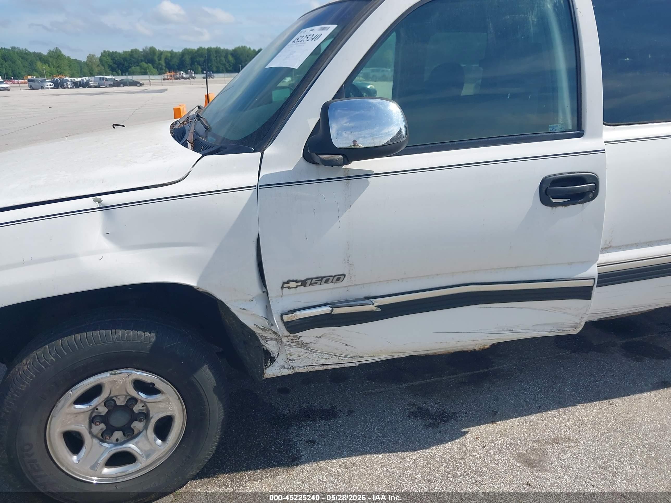 2002 Chevrolet Silverado 1500 Ls White vin: 2GCEK19T821414671