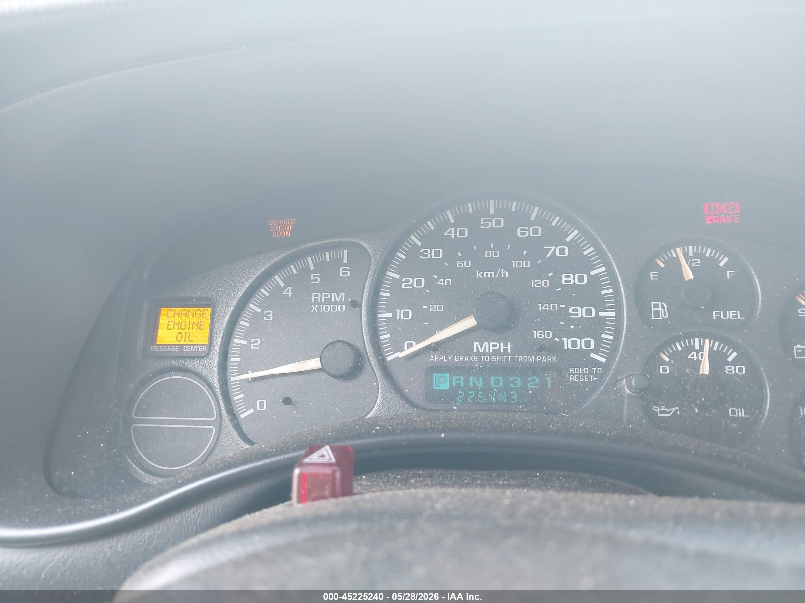 2002 Chevrolet Silverado 1500 Ls White vin: 2GCEK19T821414671