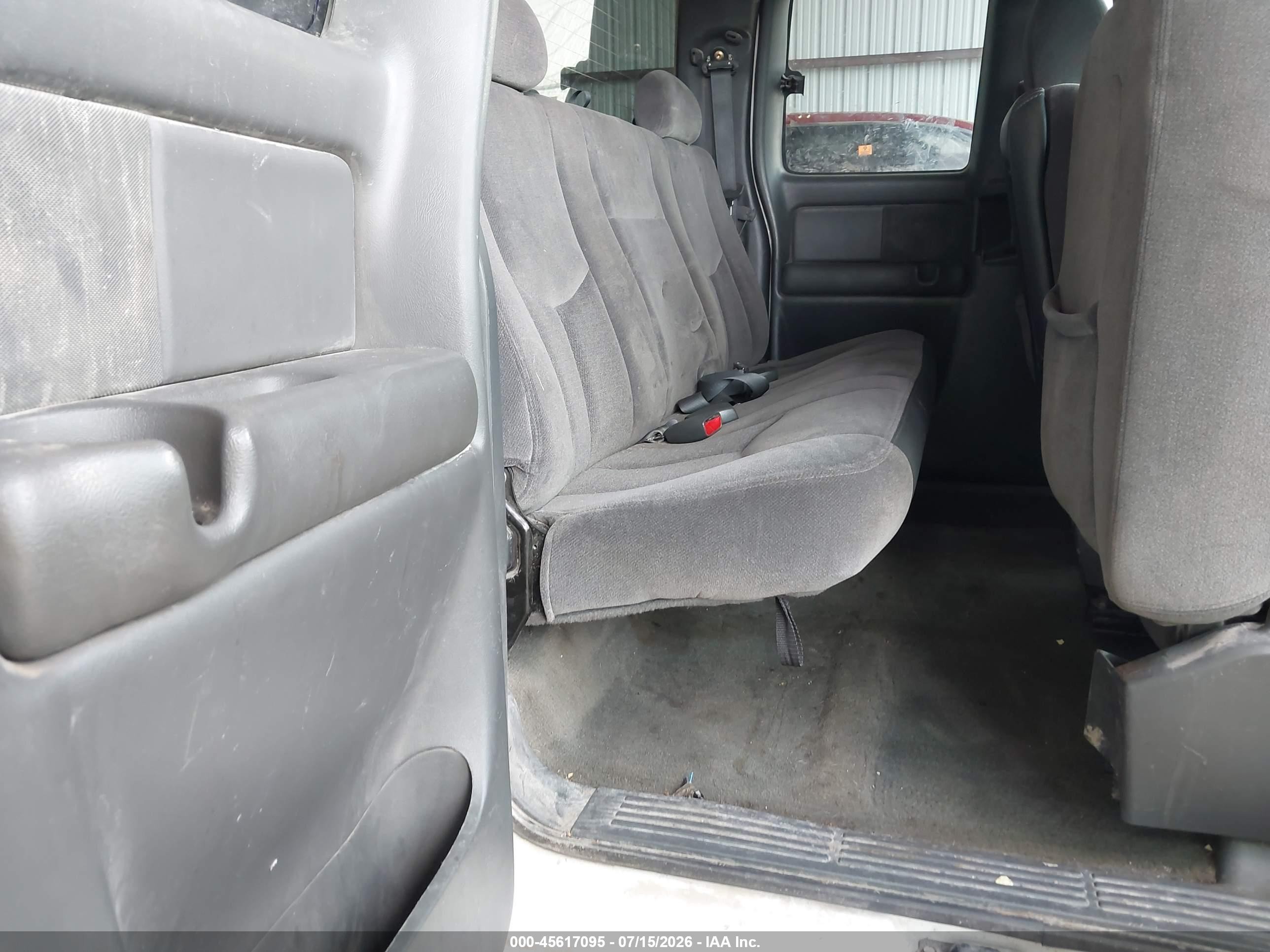 2003 Chevrolet Silverado 1500 Ls Purple vin: 2GCEK19T831133956