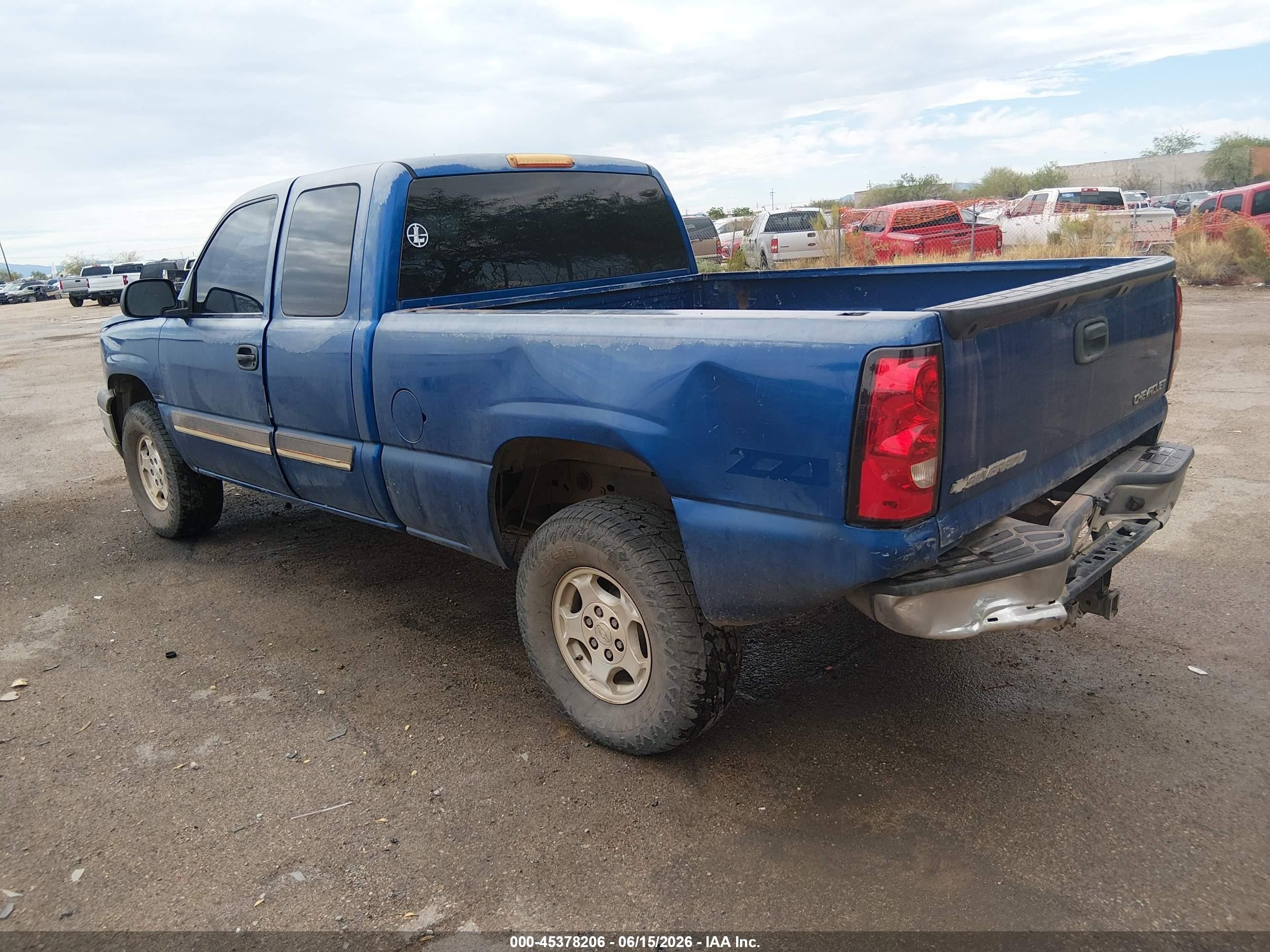 2003 Chevrolet Silverado 1500 Ls Синий vin: 2GCEK19T831178072