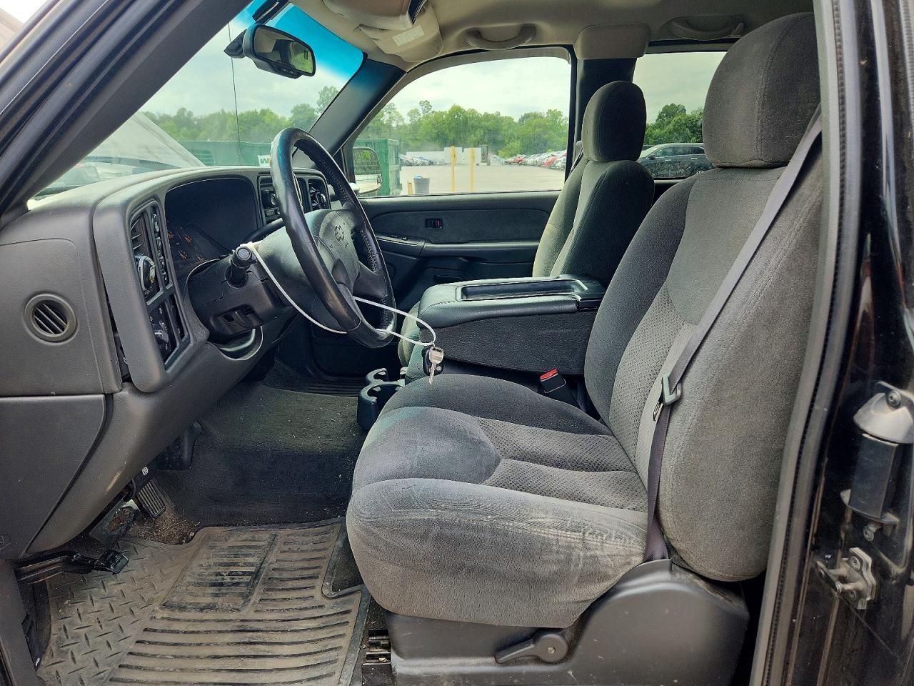 2003 Chevrolet Silverado K1500 Black vin: 2GCEK19T831299703