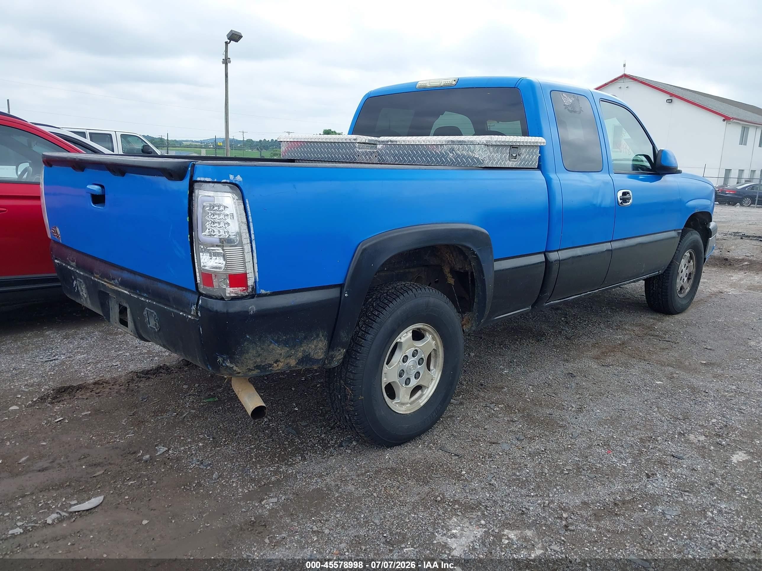 2003 Chevrolet Silverado 1500 Ls Blue vin: 2GCEK19T831374013